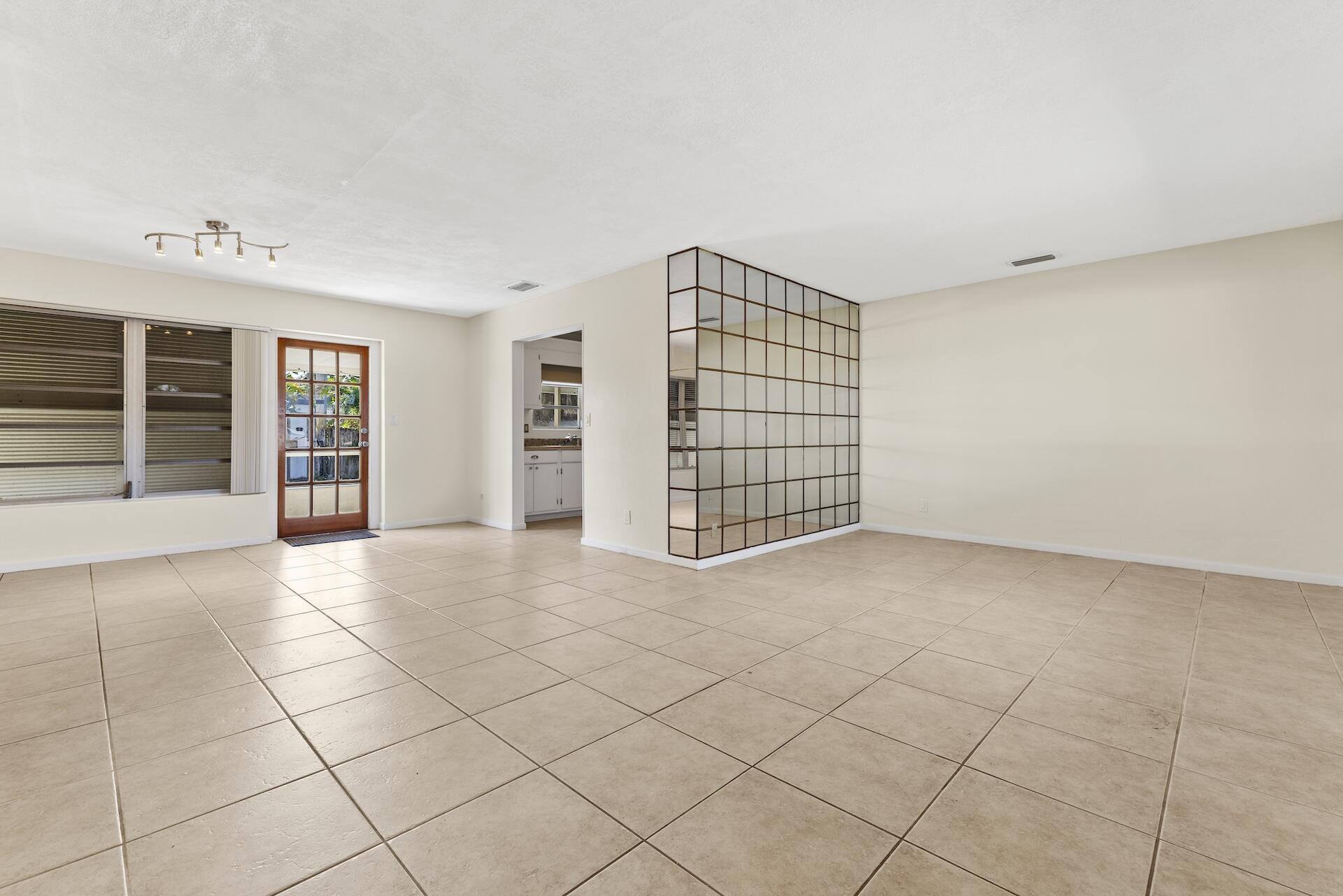 604 Flagler Boulevard