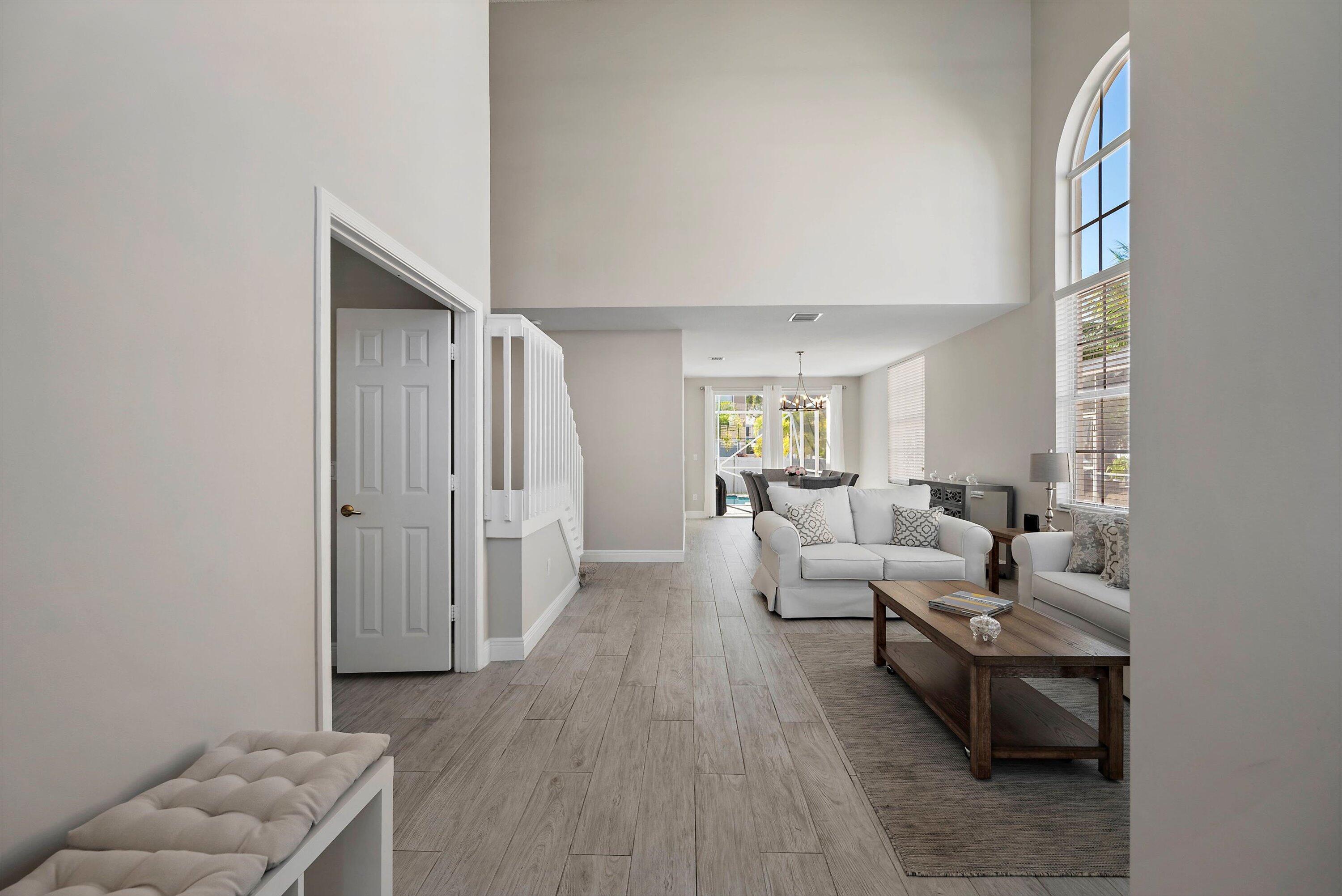 2485 Westmont Lane