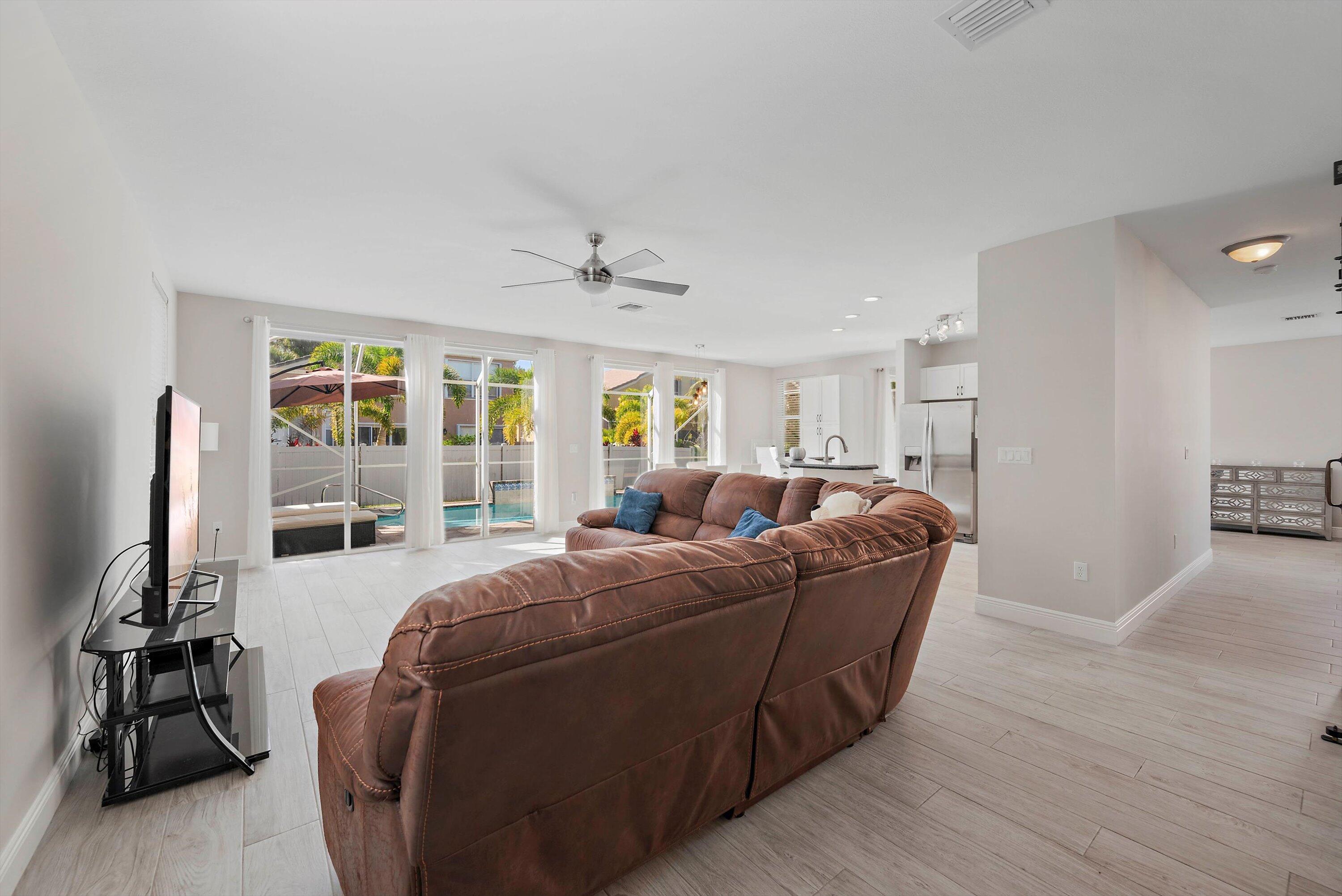 2485 Westmont Lane