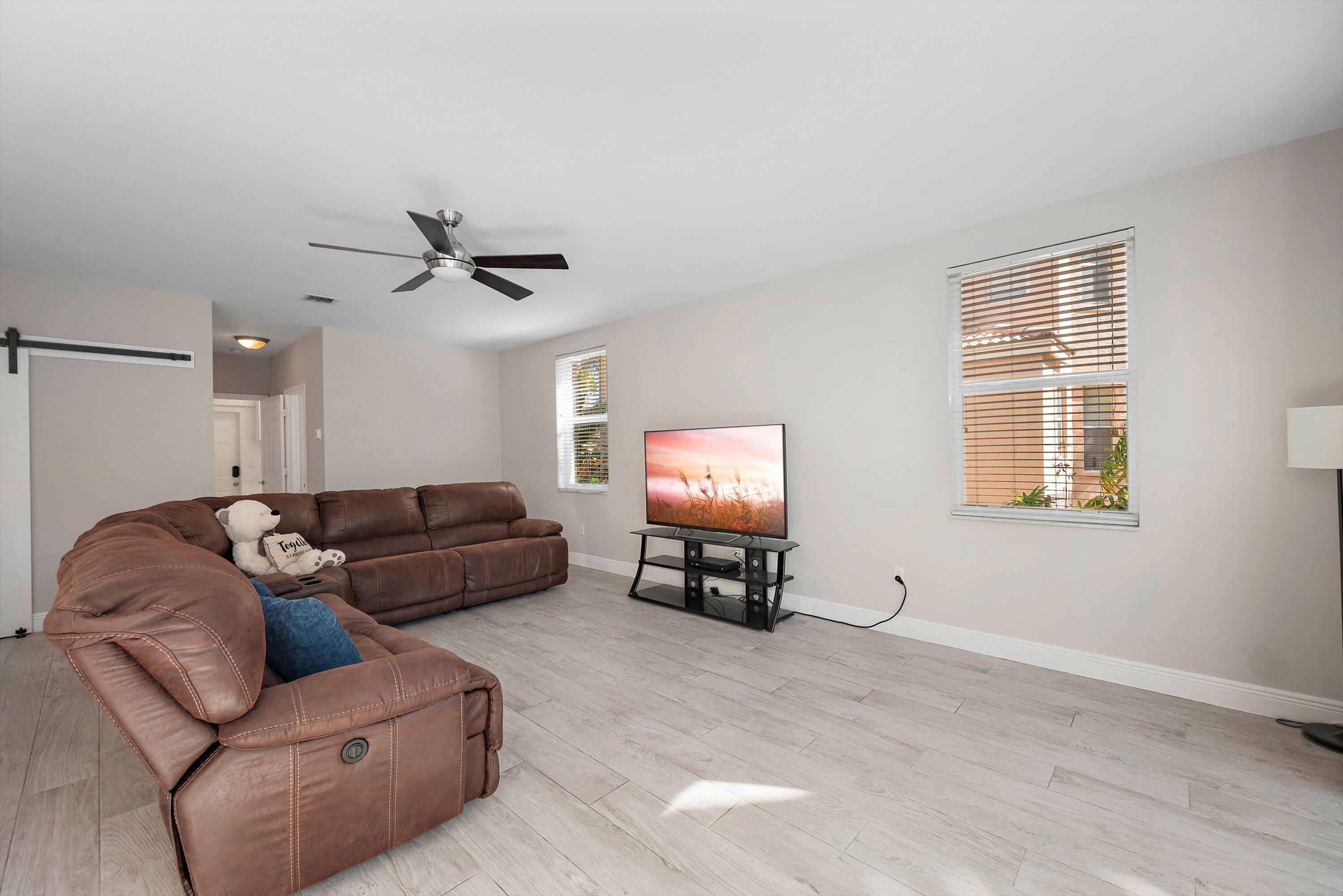 2485 Westmont Lane