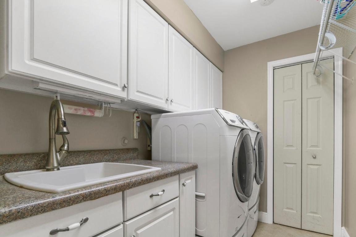 1420 Wood Dale Terrace