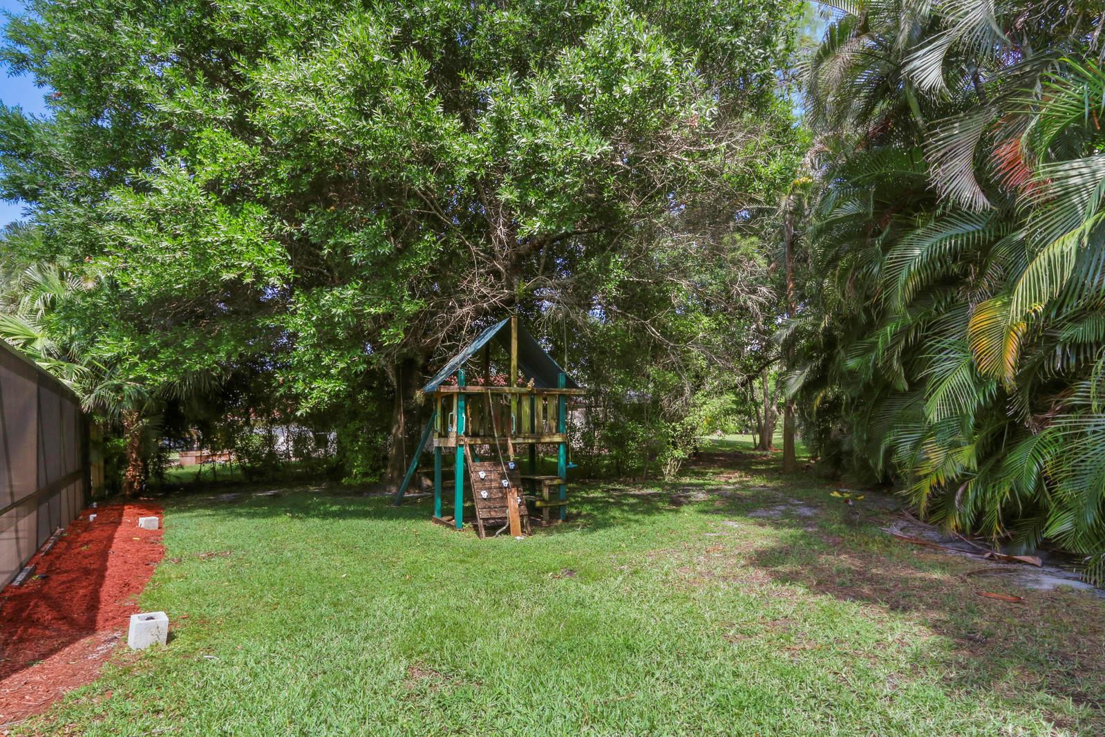 1420 Wood Dale Terrace