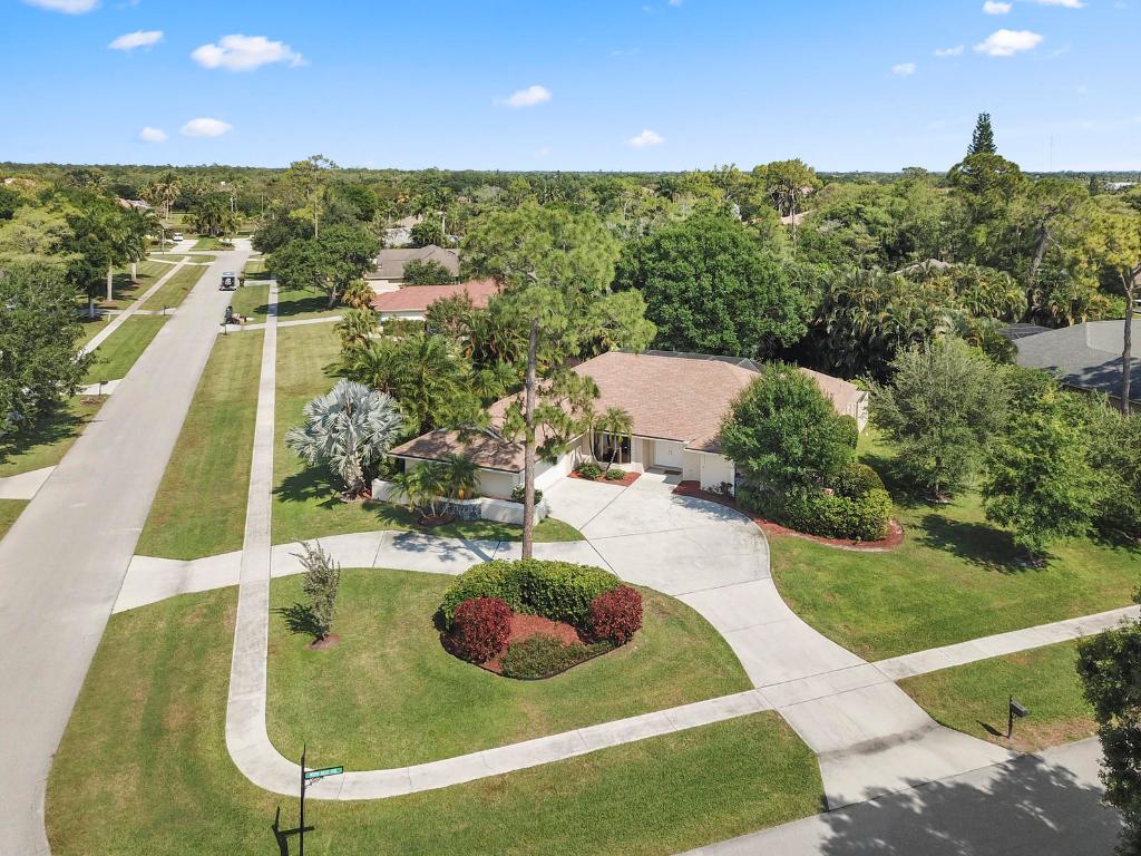 1420 Wood Dale Terrace