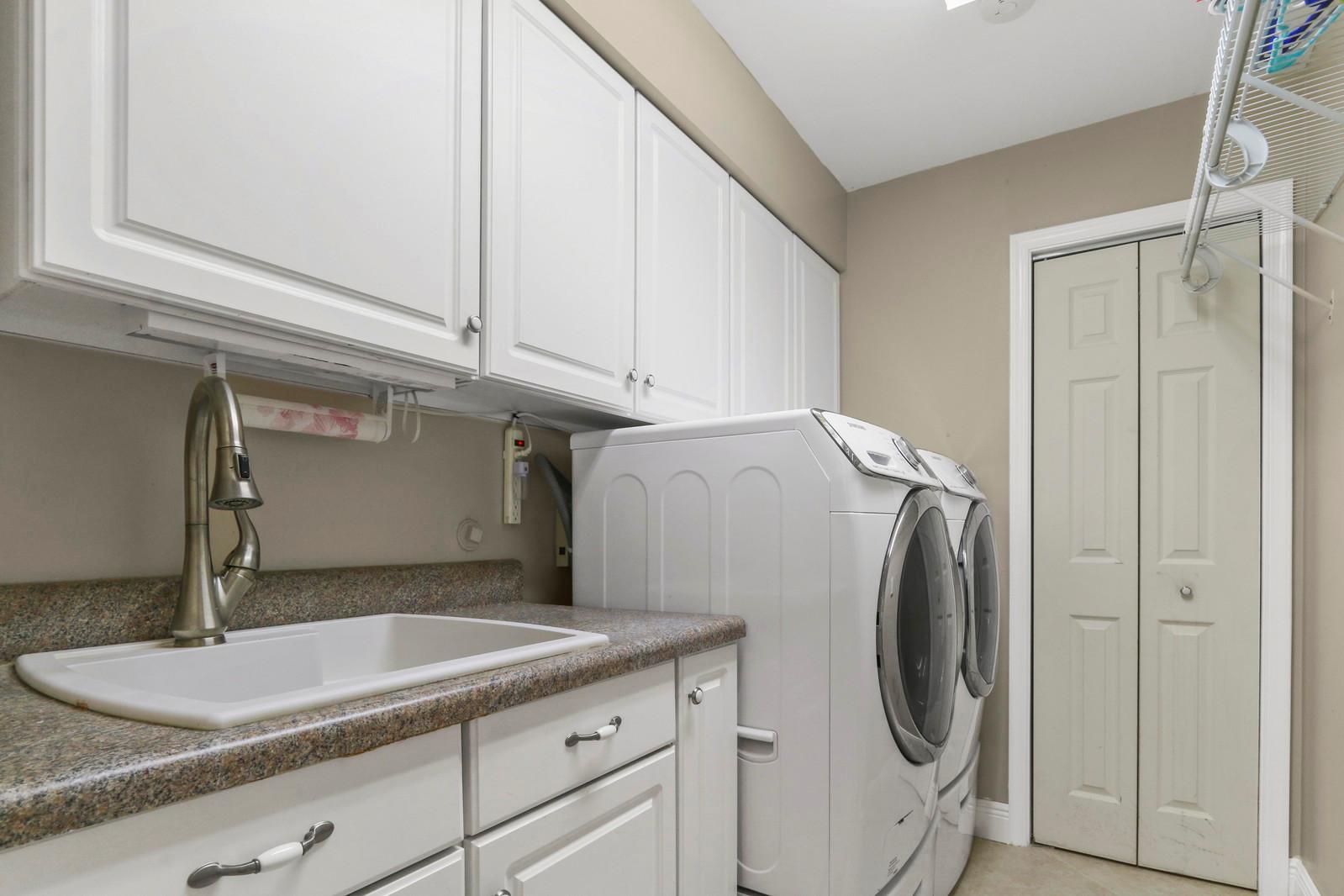 1420 Wood Dale Terrace