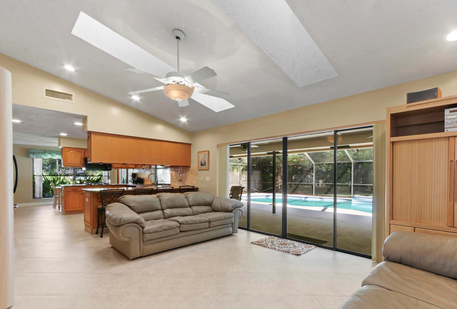 1420 Wood Dale Terrace