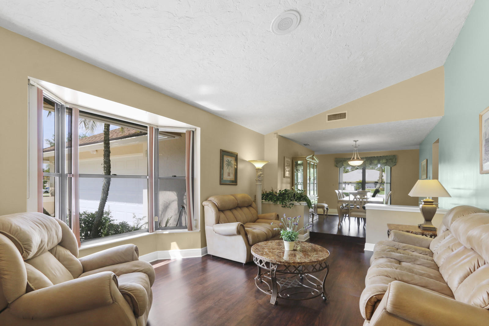 1420 Wood Dale Terrace