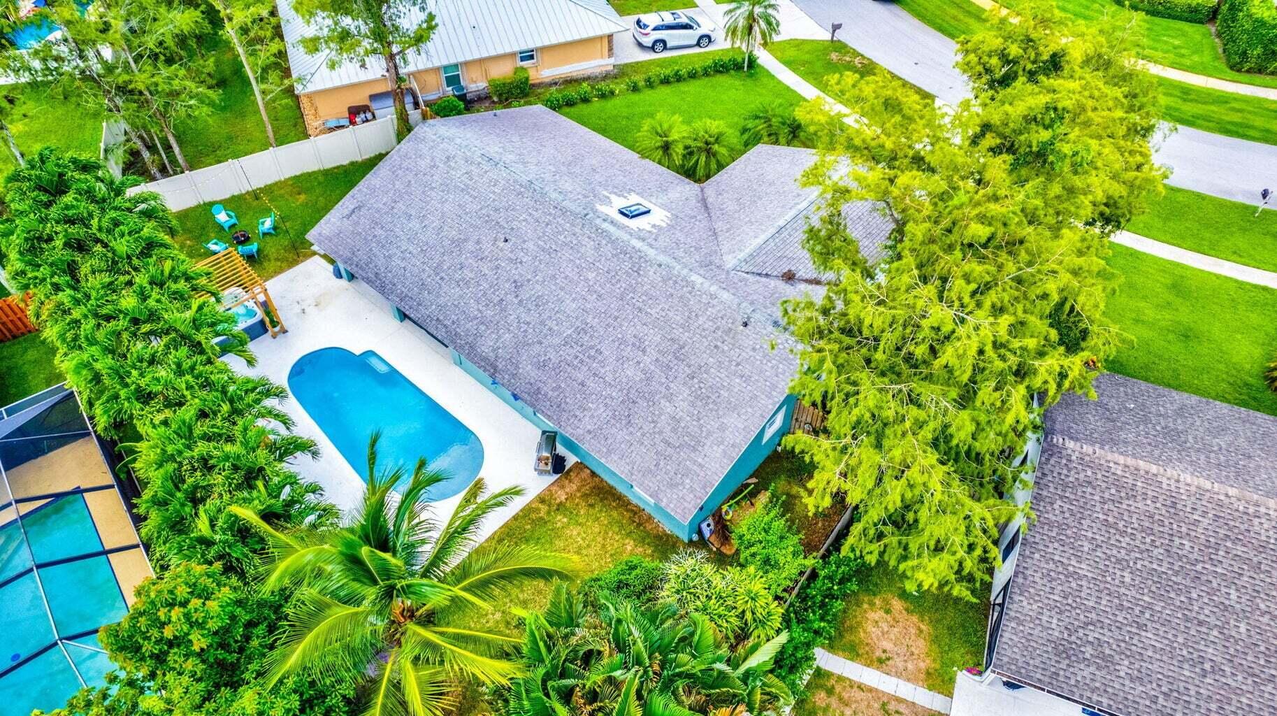 1560 Firethorn Drive