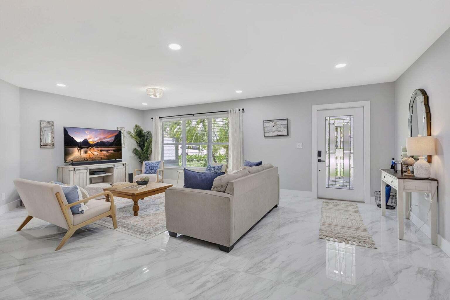 1560 Firethorn Drive