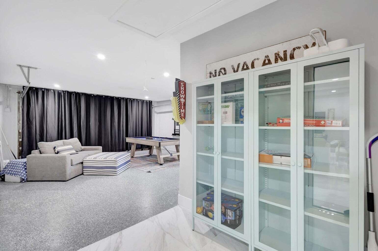 1560 Firethorn Drive