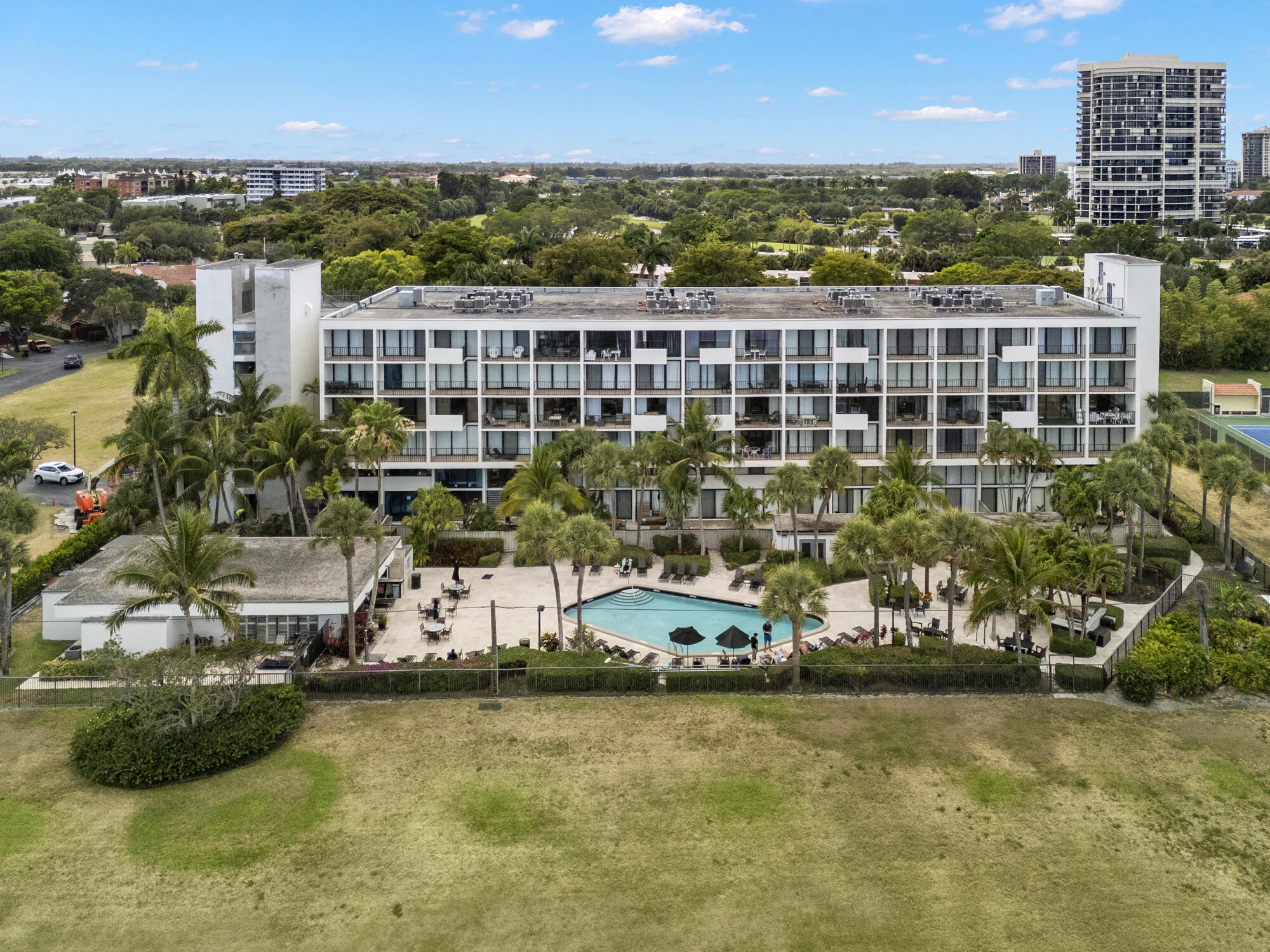 1830 Embassy Drive 607