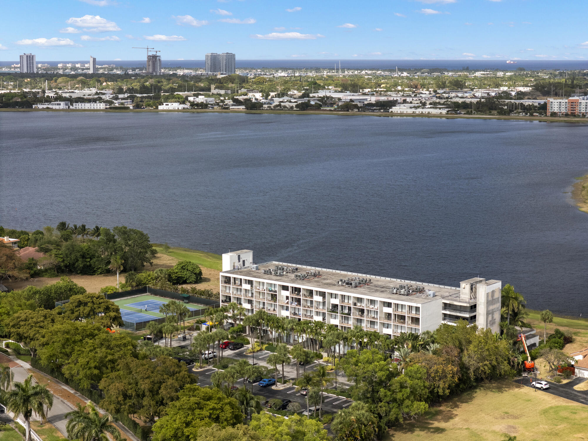 1830 Embassy Drive 607