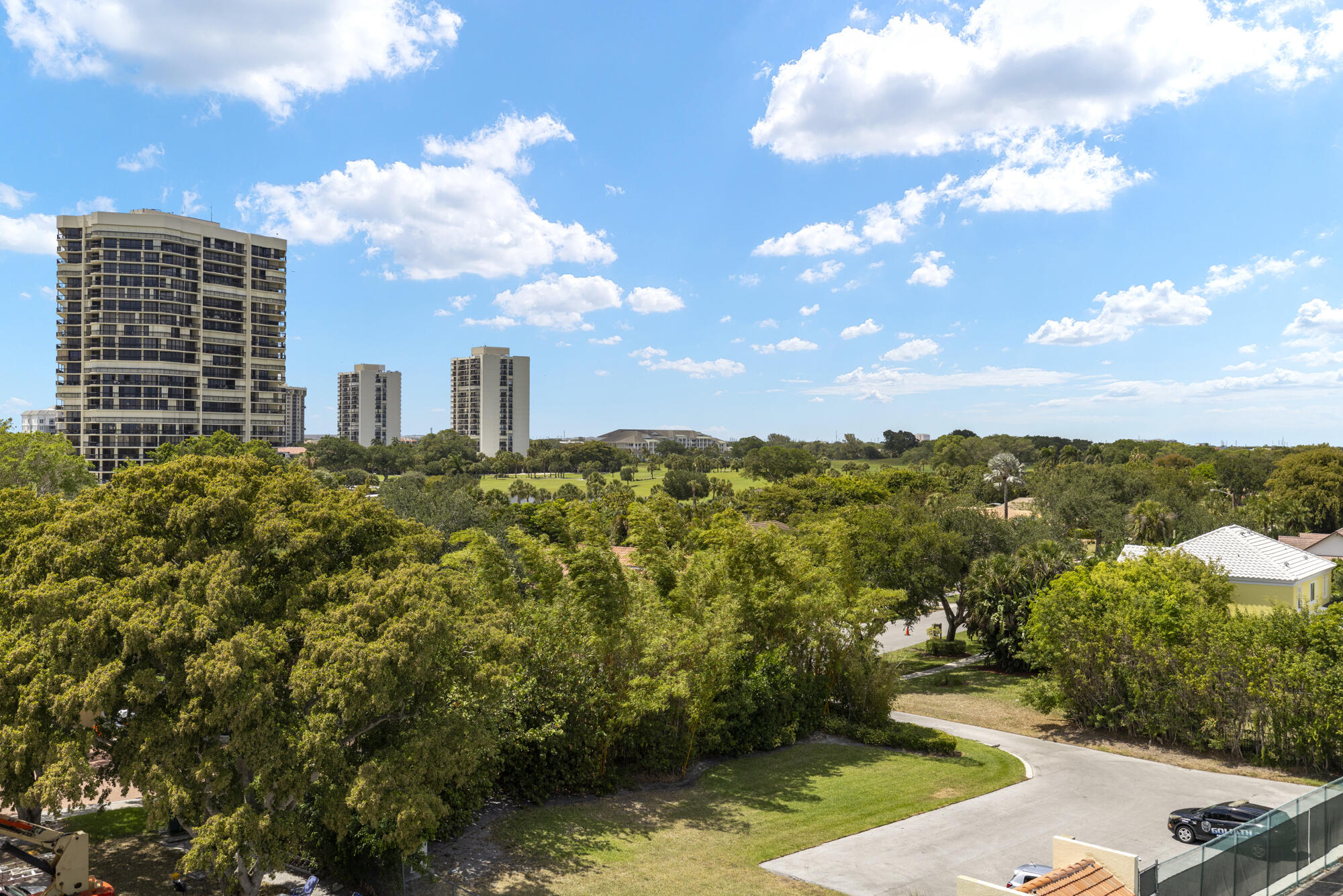 1830 Embassy Drive 607