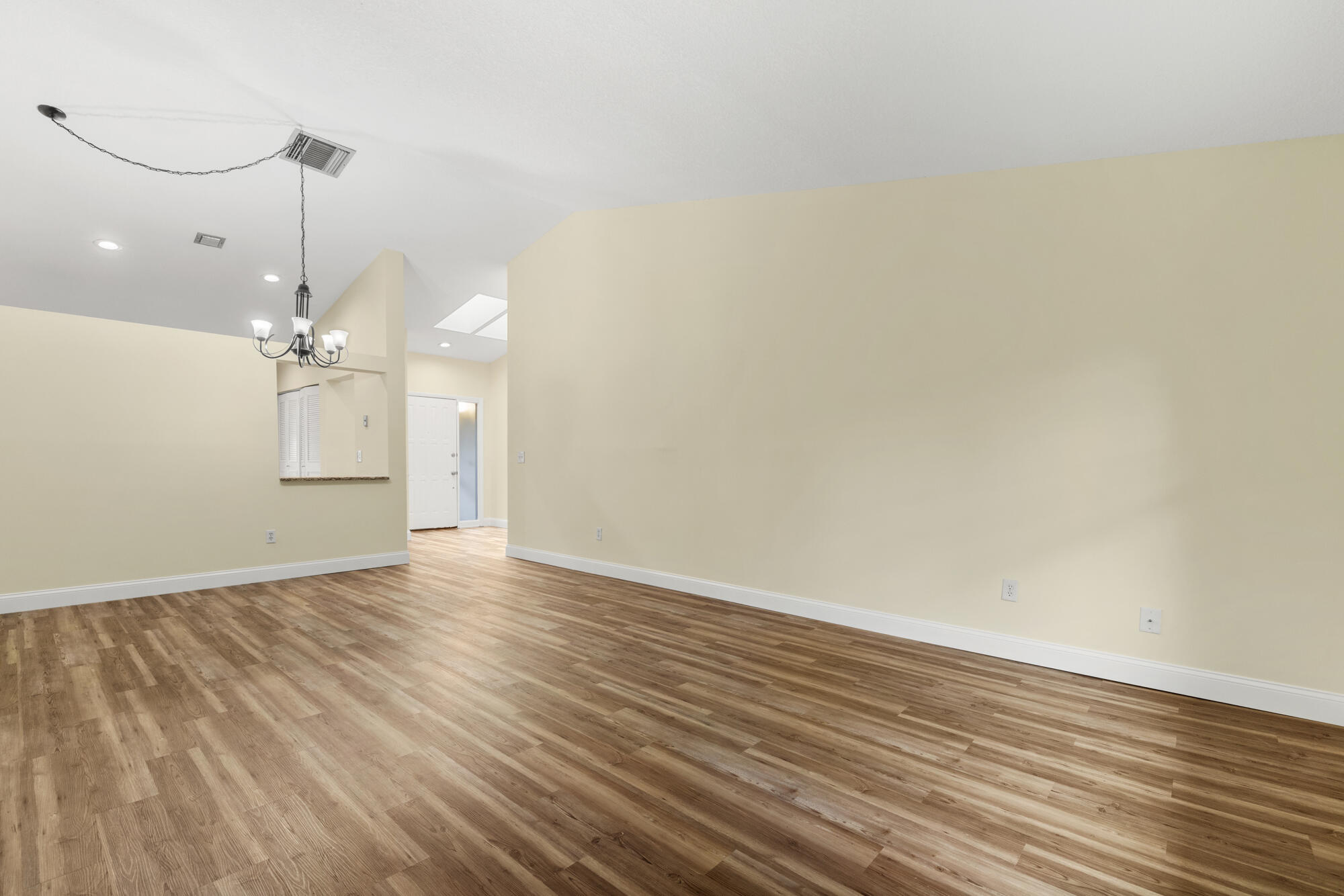 13033 Northshire Trail 24