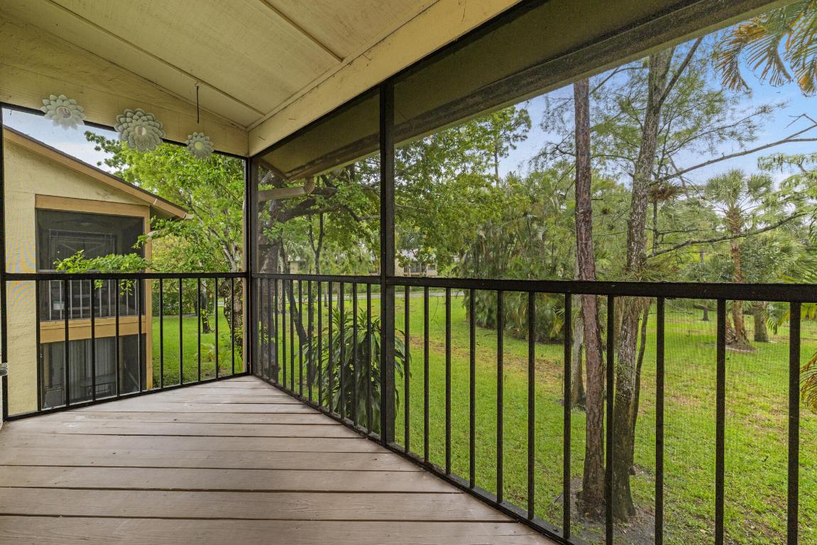 13033 Northshire Trail 24