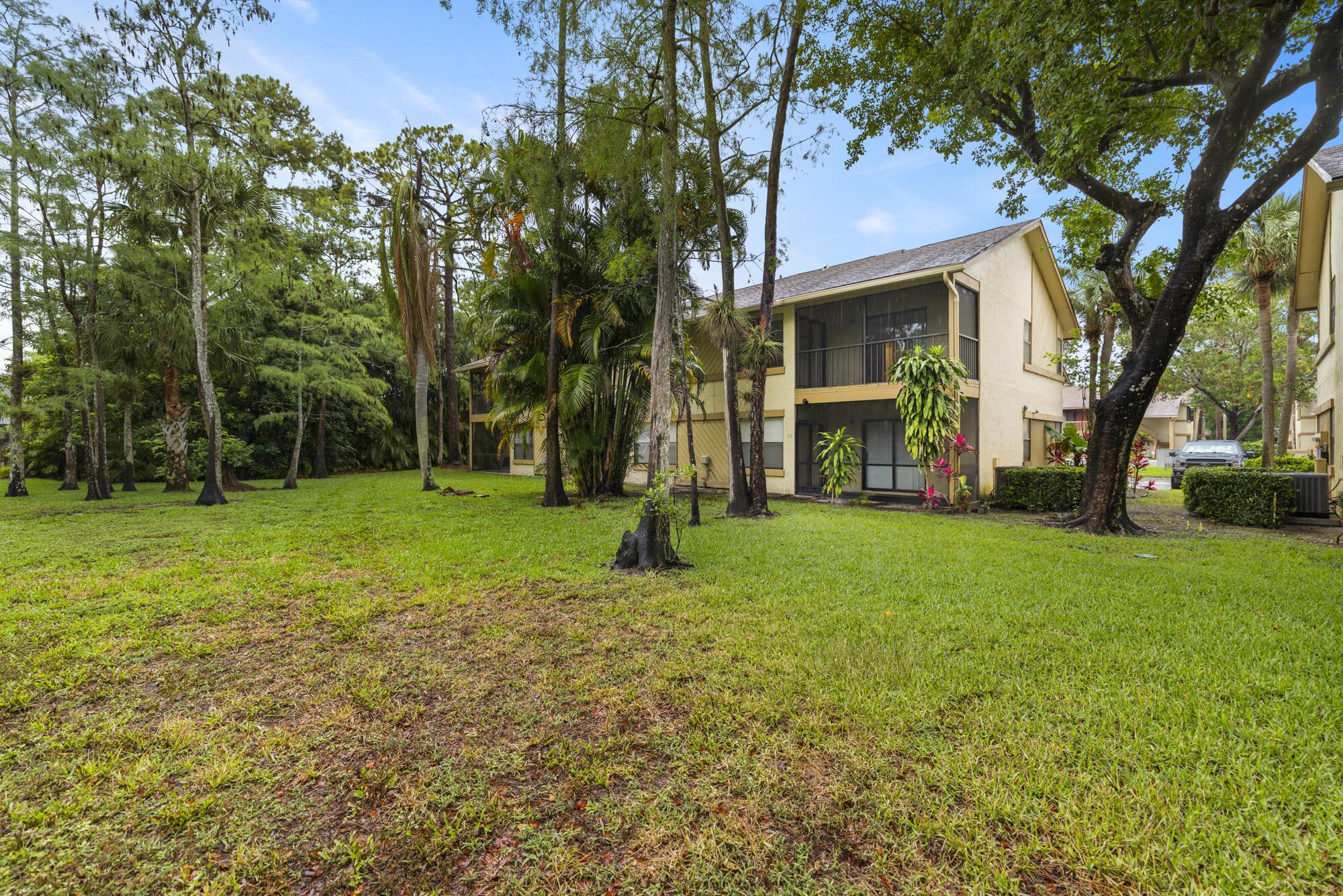 13033 Northshire Trail 24