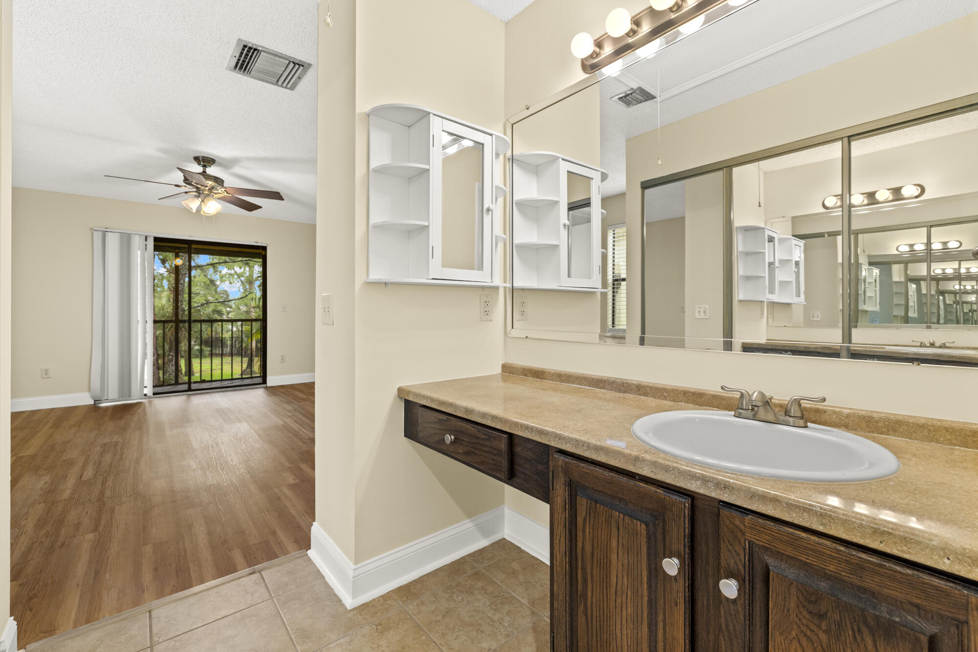 13033 Northshire Trail 24