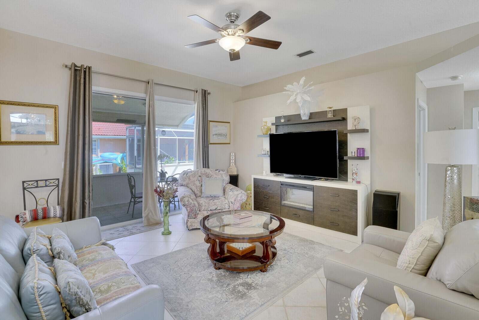 1030 Sweet Briar Place