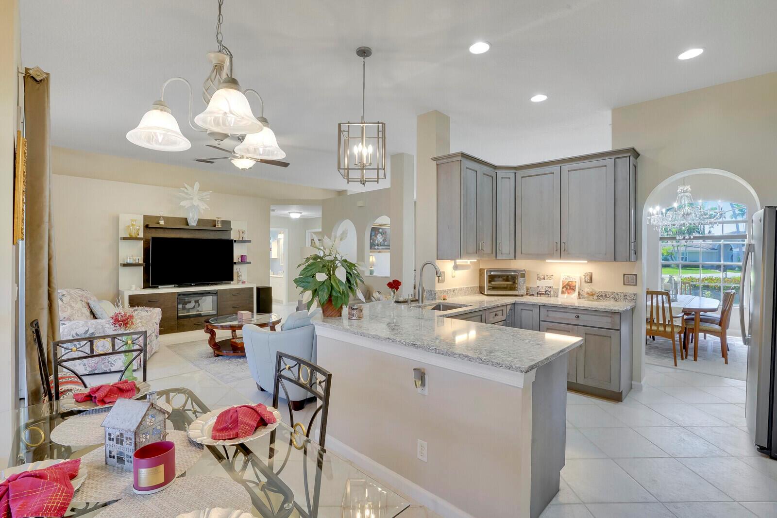 1030 Sweet Briar Place