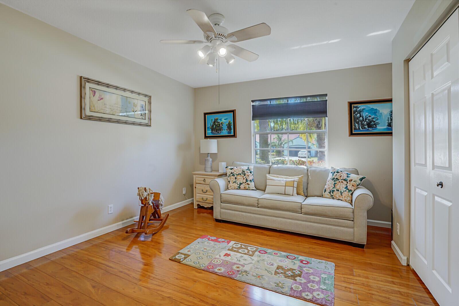 1030 Sweet Briar Place