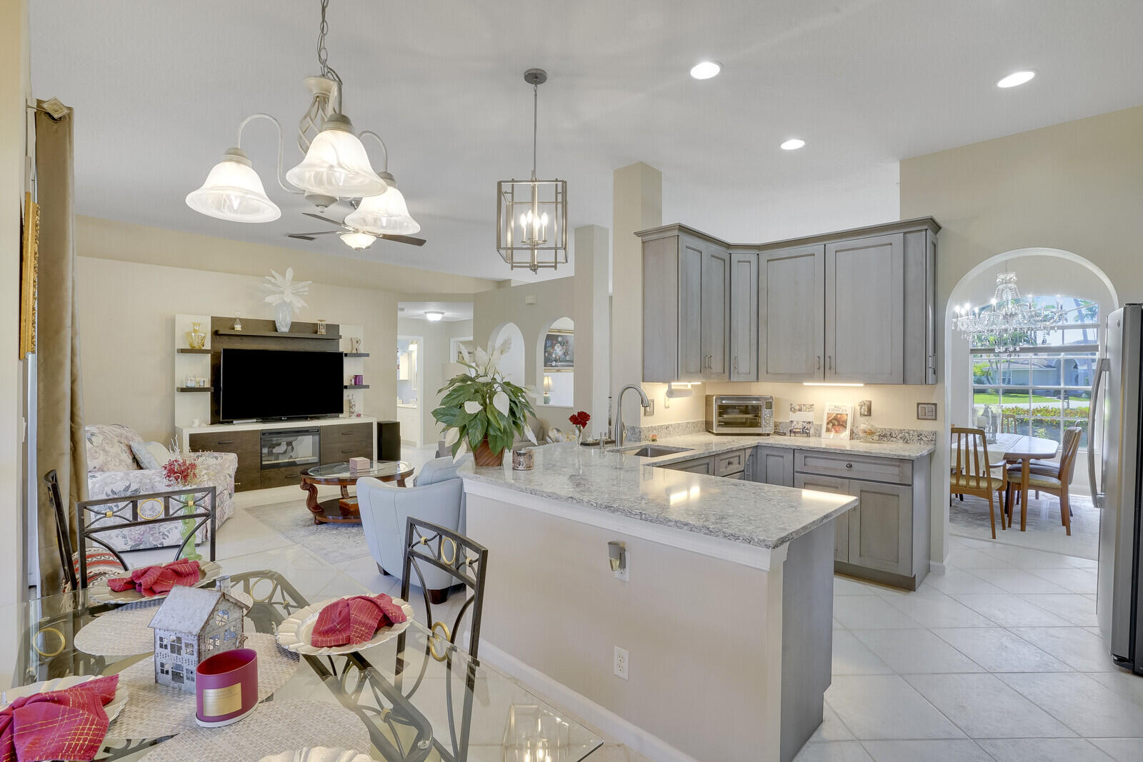 1030 Sweet Briar Place