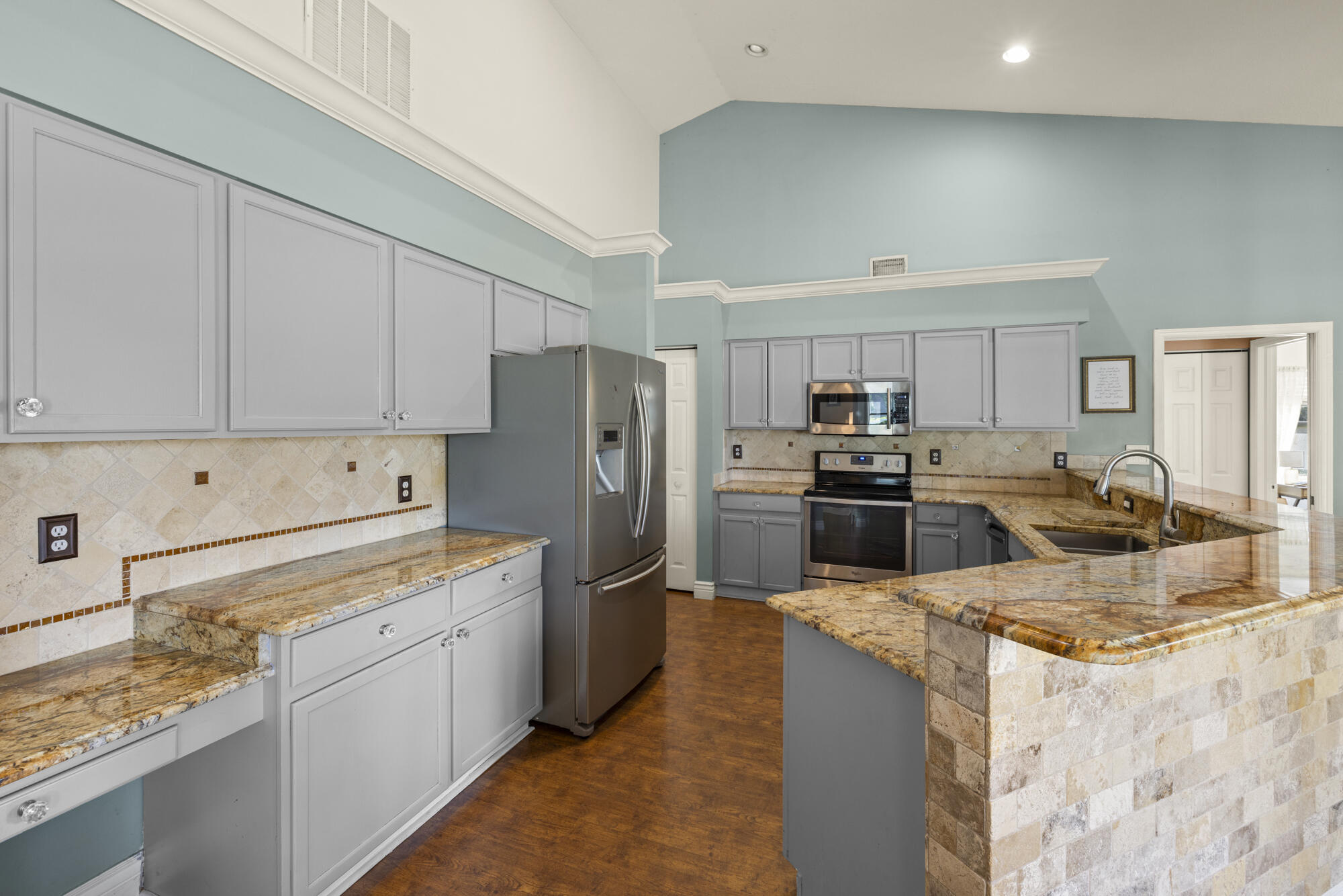 1183 Lake Breeze Drive