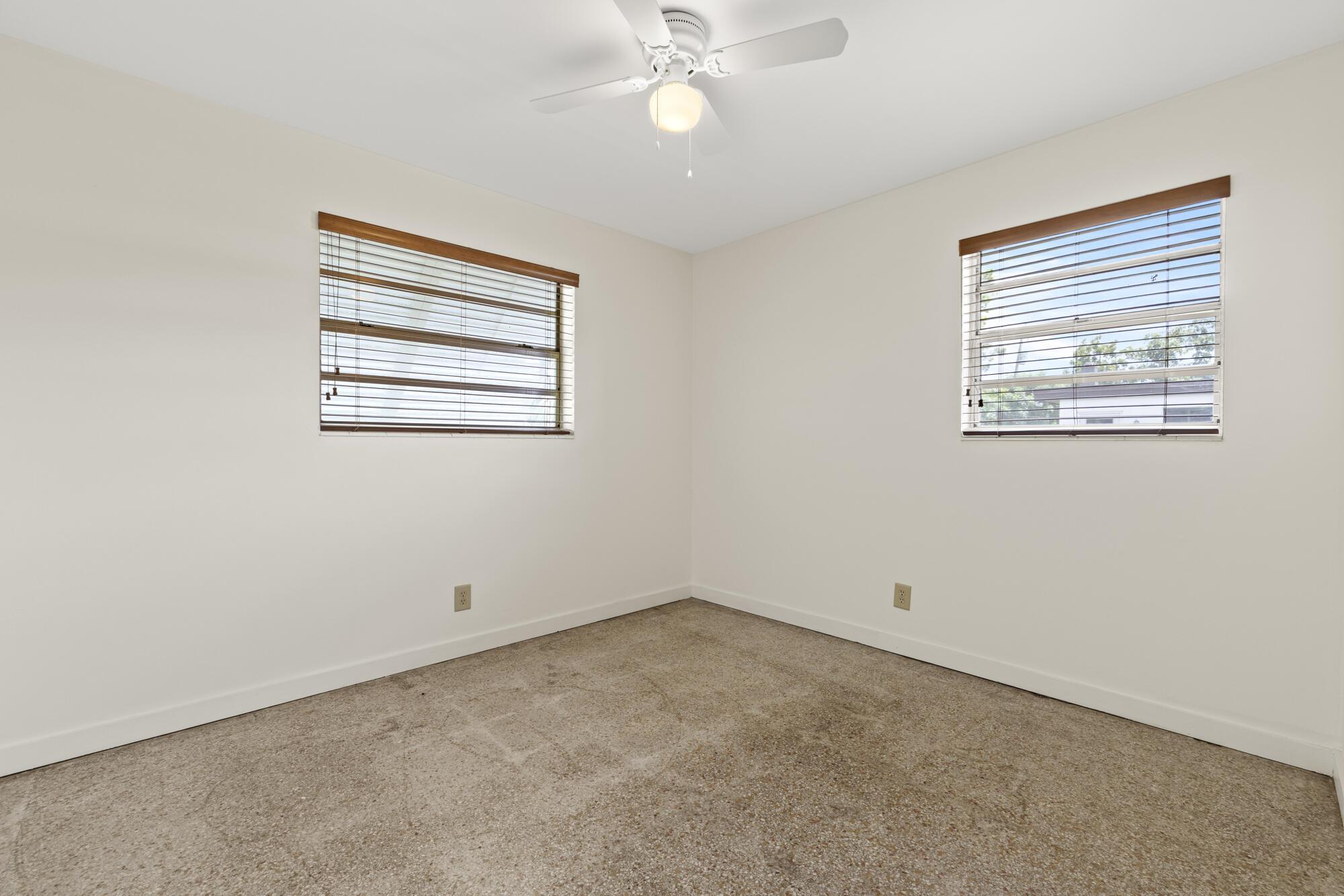 2402 Pinecrest Court