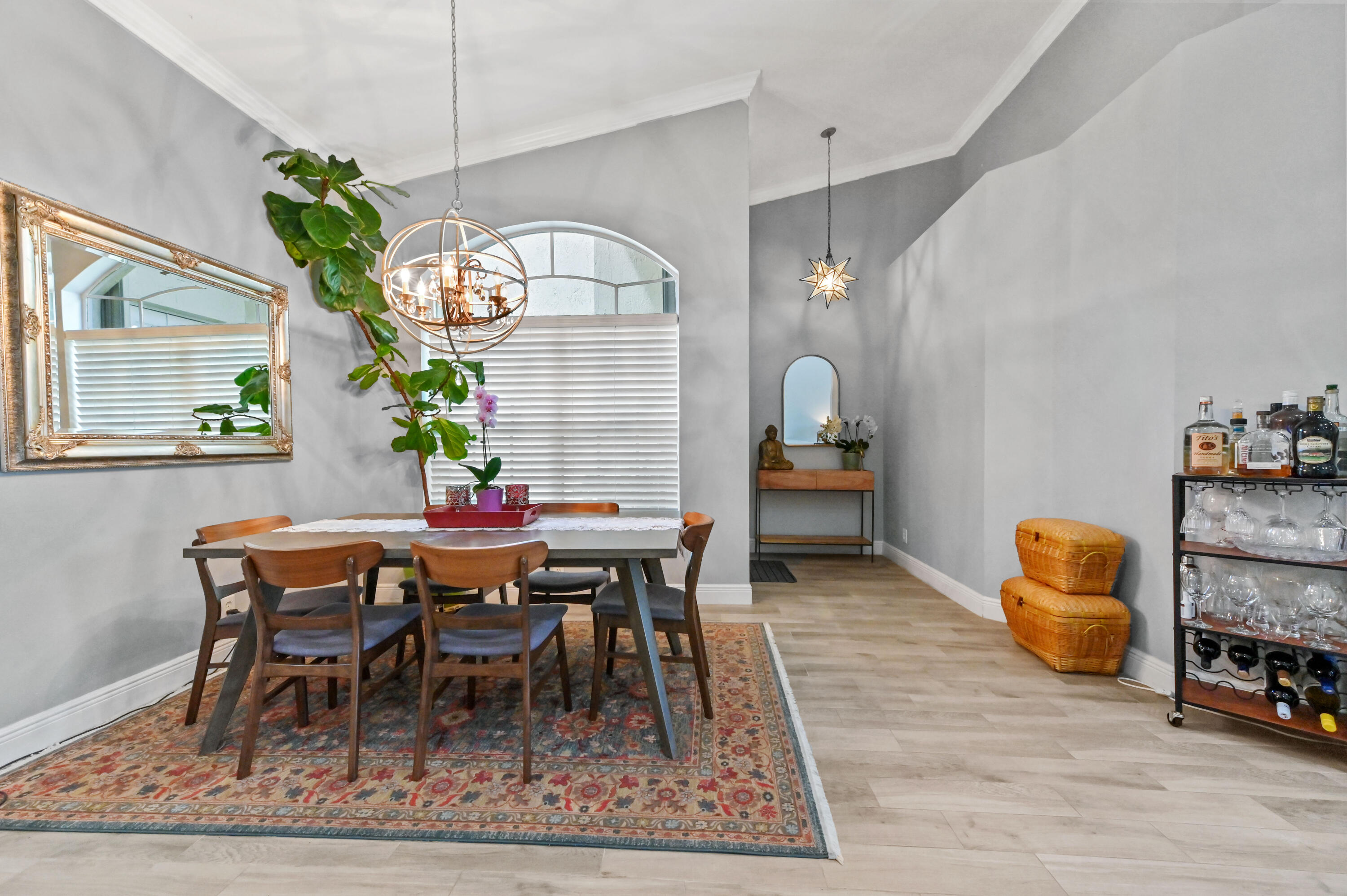 6095 Caladium Road Road