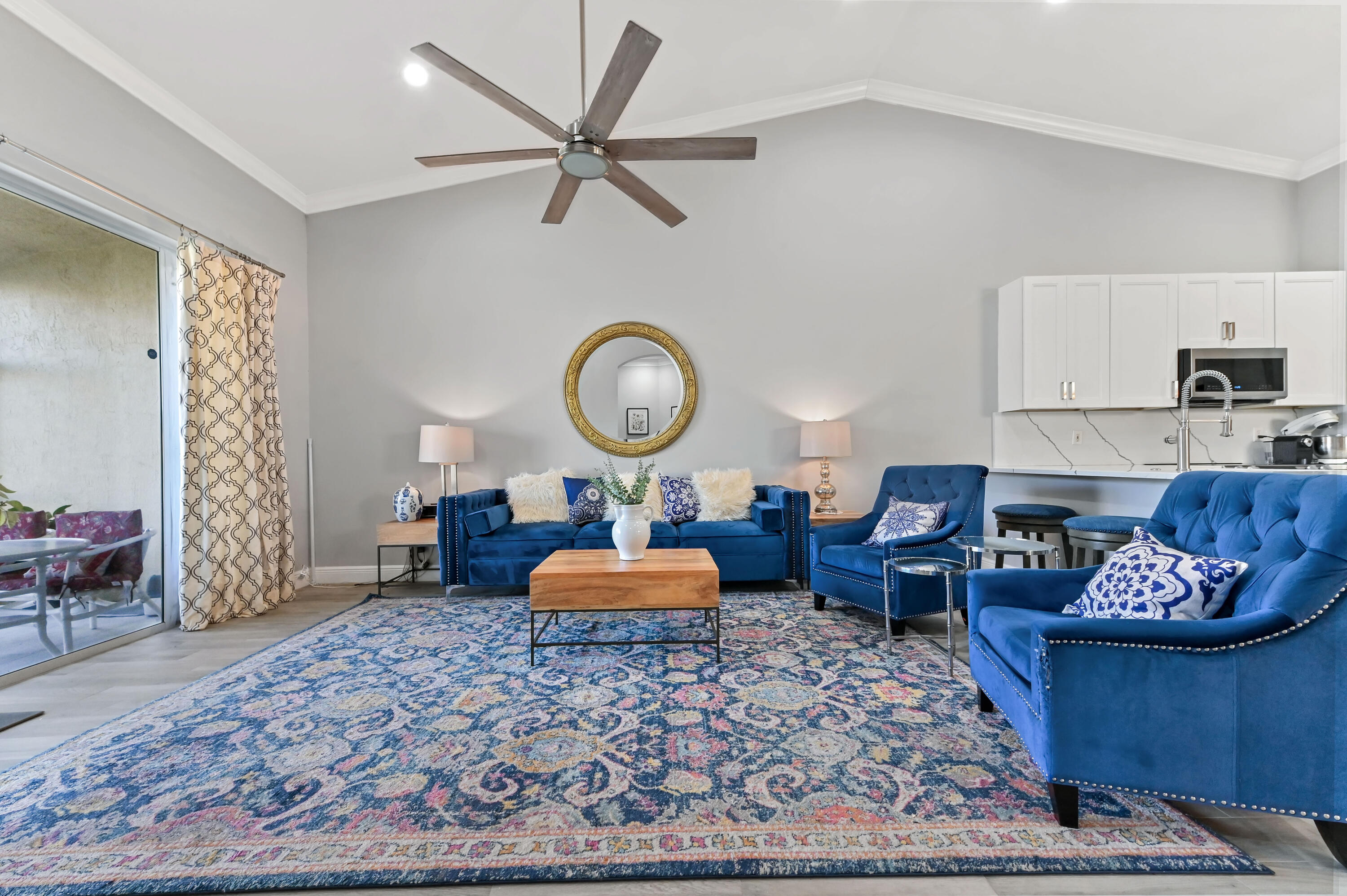 6095 Caladium Road Road