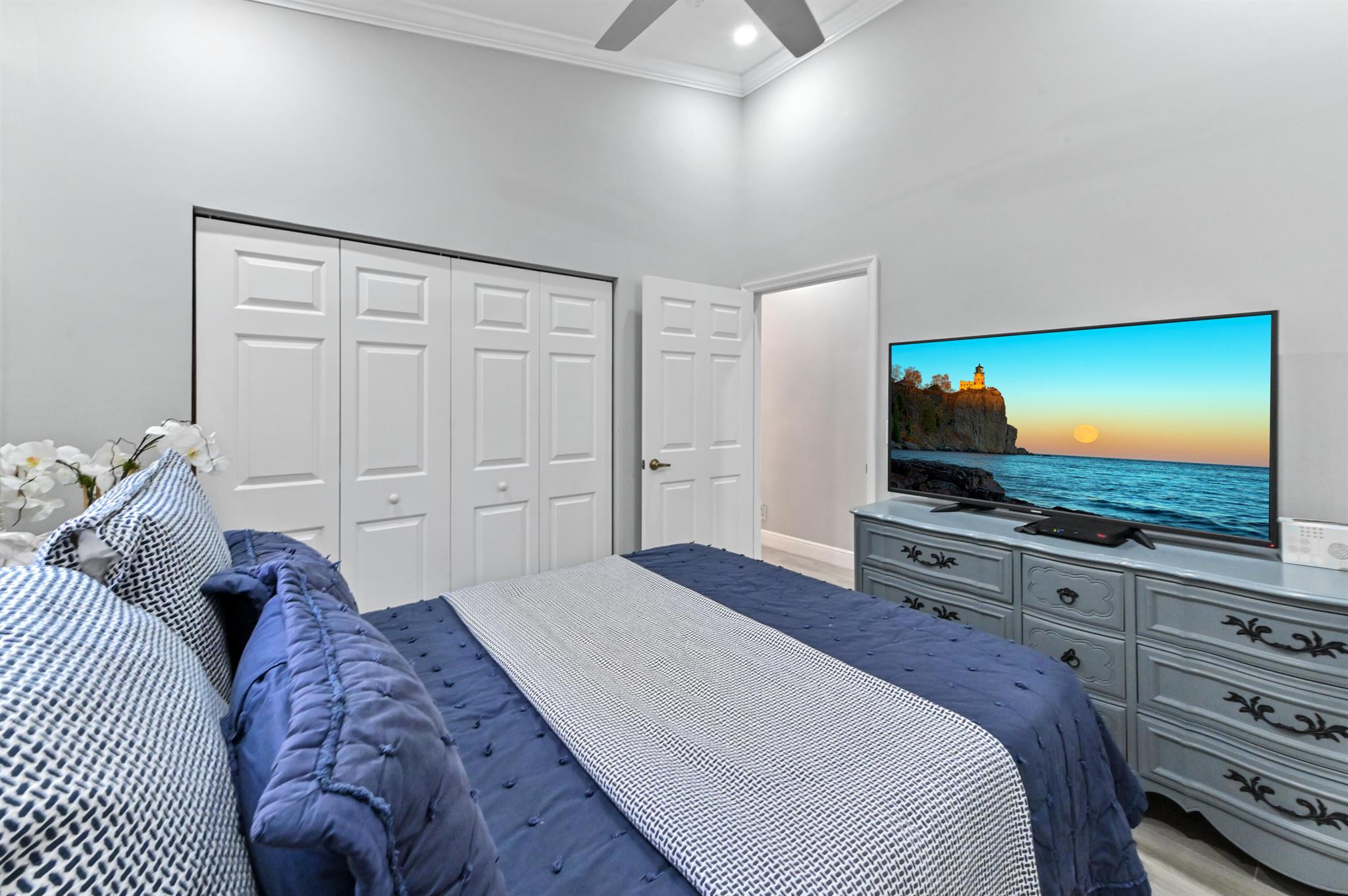 6095 Caladium Road Road