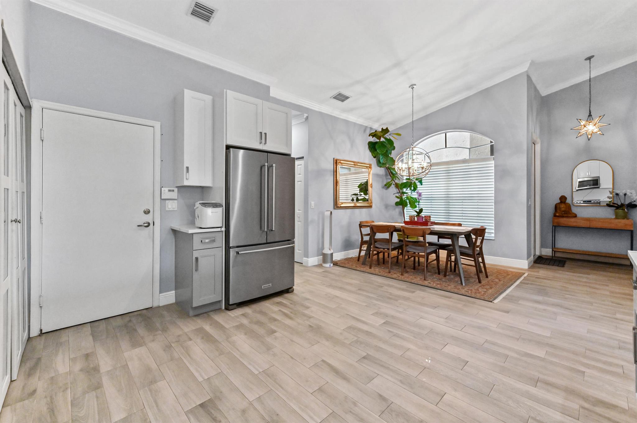 6095 Caladium Road Road