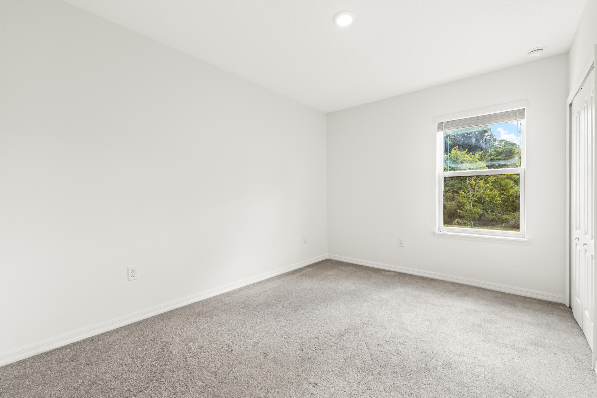 1334 SW Kapok Avenue