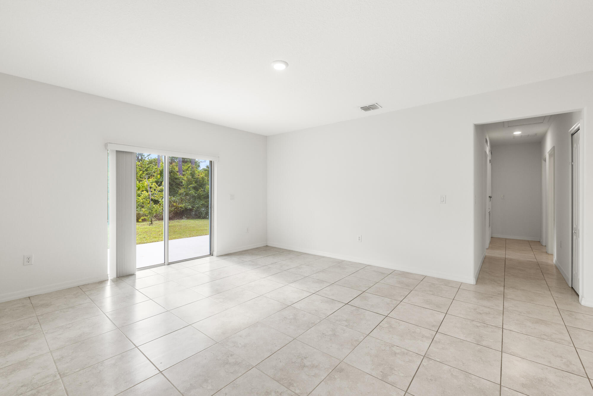 1334 SW Kapok Avenue