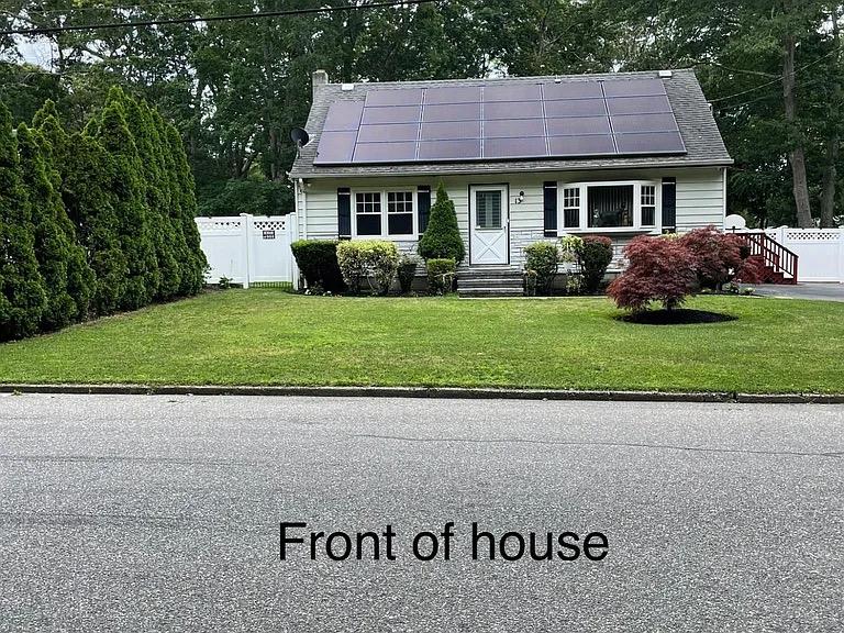 13 Oakland Drive N
