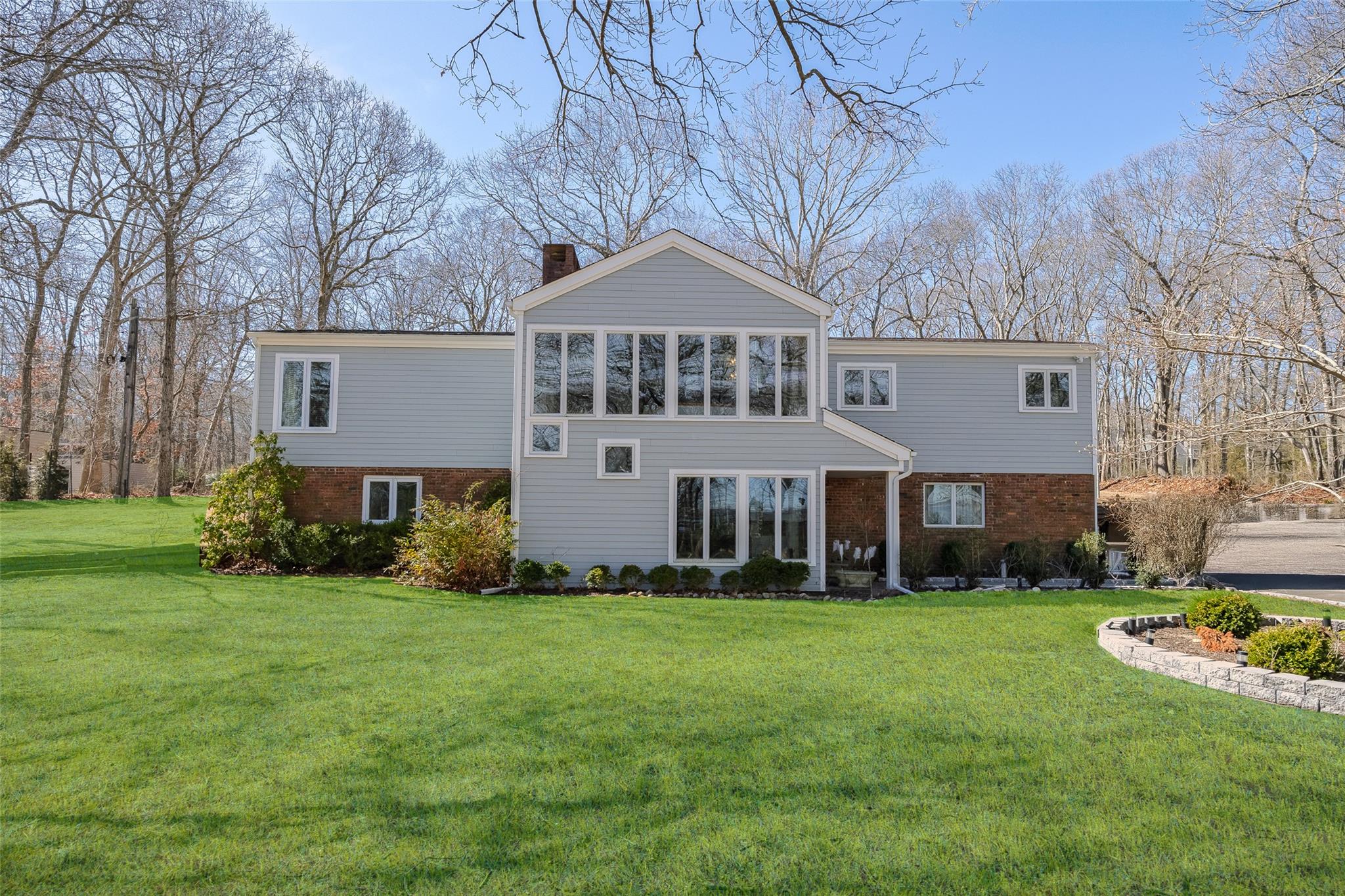 61 Gardiners Bay Drive