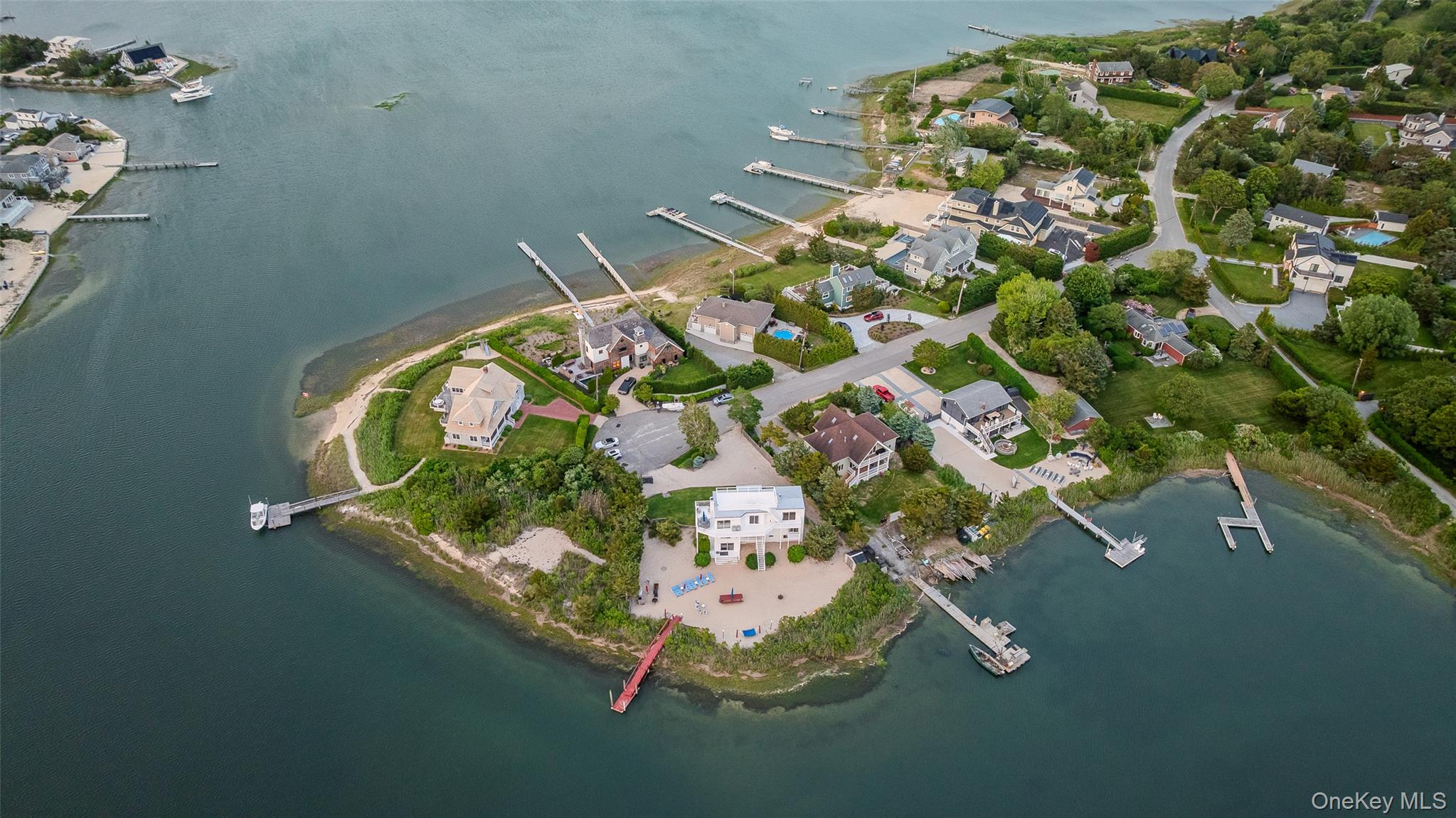 19 Cold Spring Court