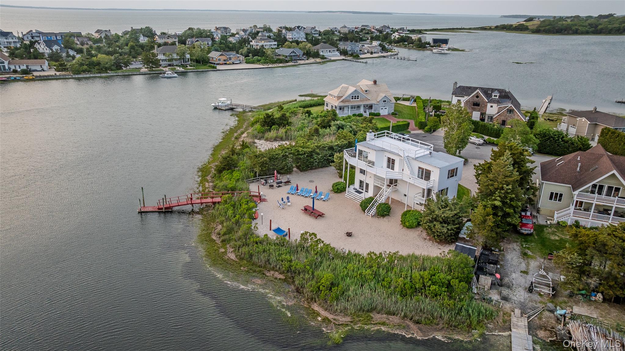 19 Cold Spring Court