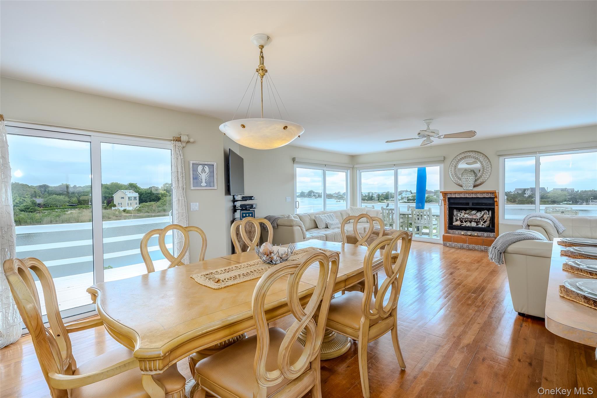 19 Cold Spring Court