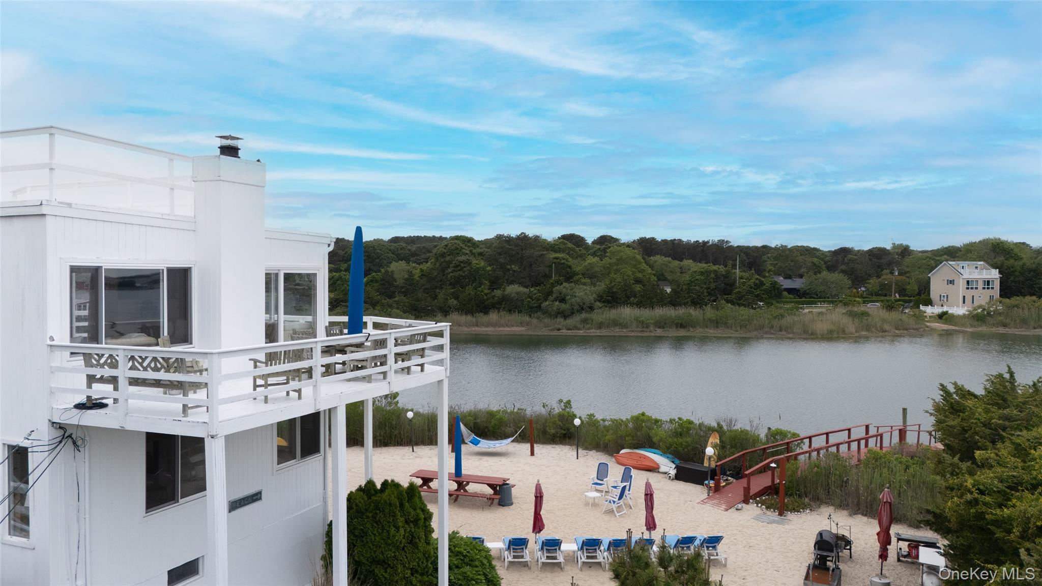 19 Cold Spring Court