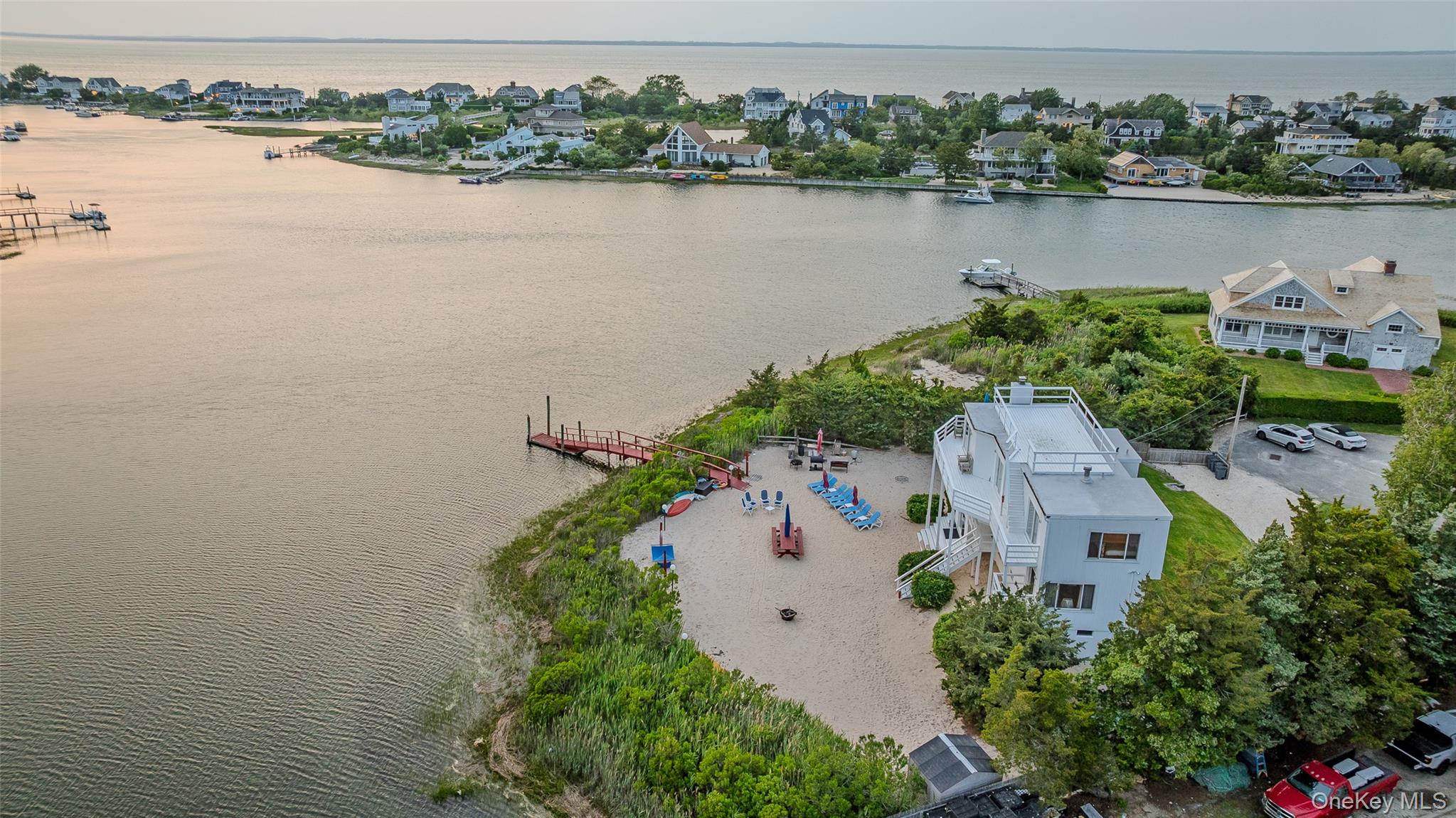 19 Cold Spring Court