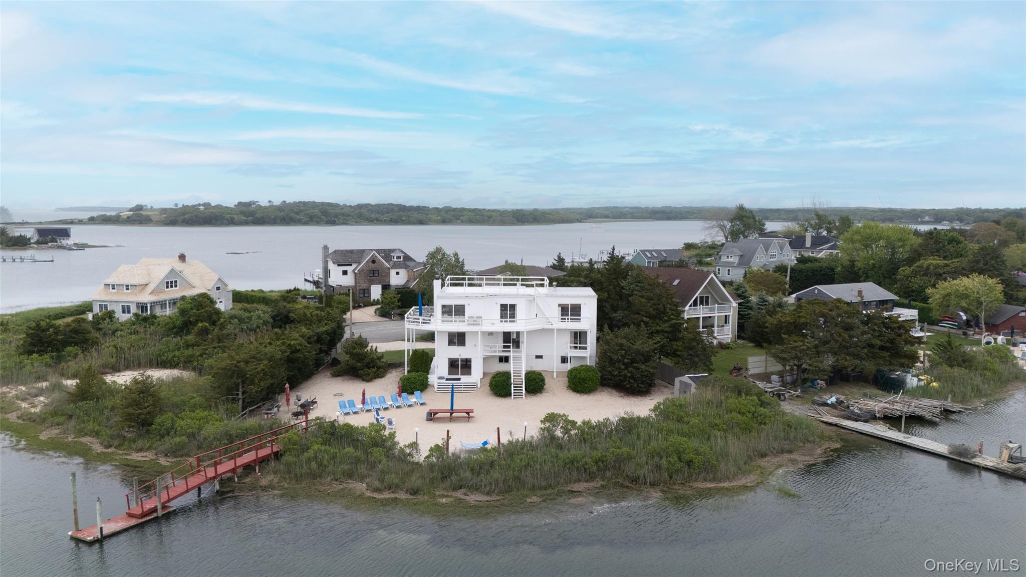 19 Cold Spring Court