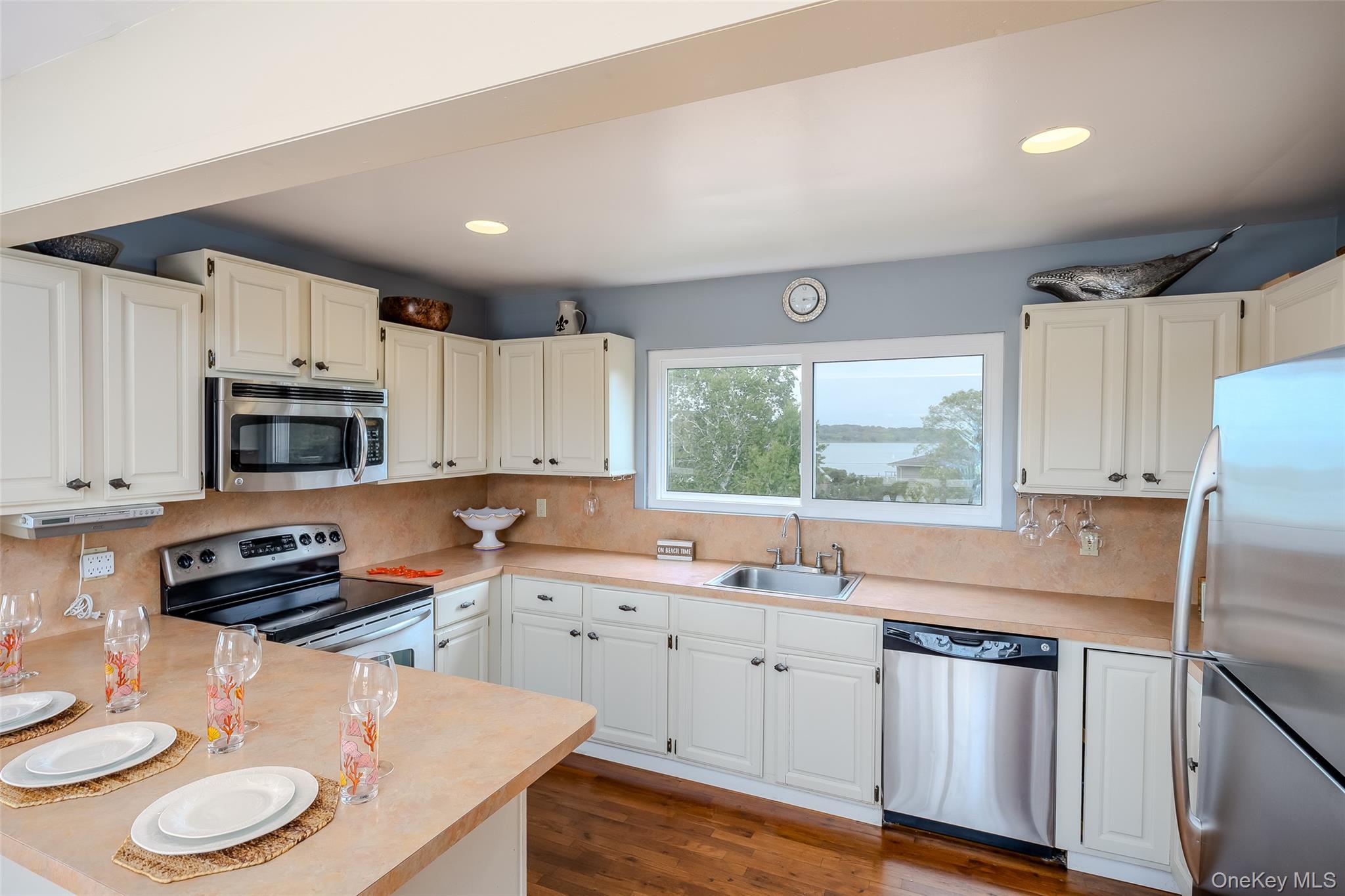 19 Cold Spring Court