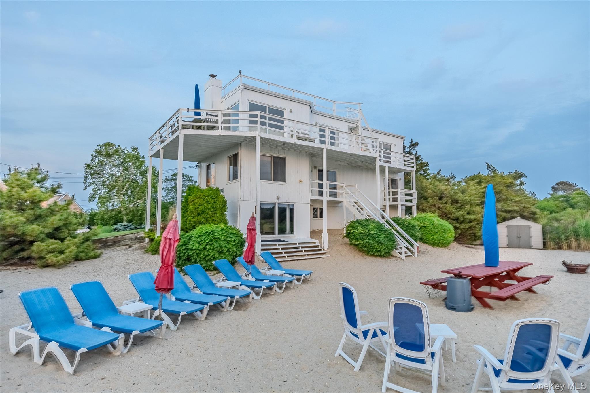 19 Cold Spring Court