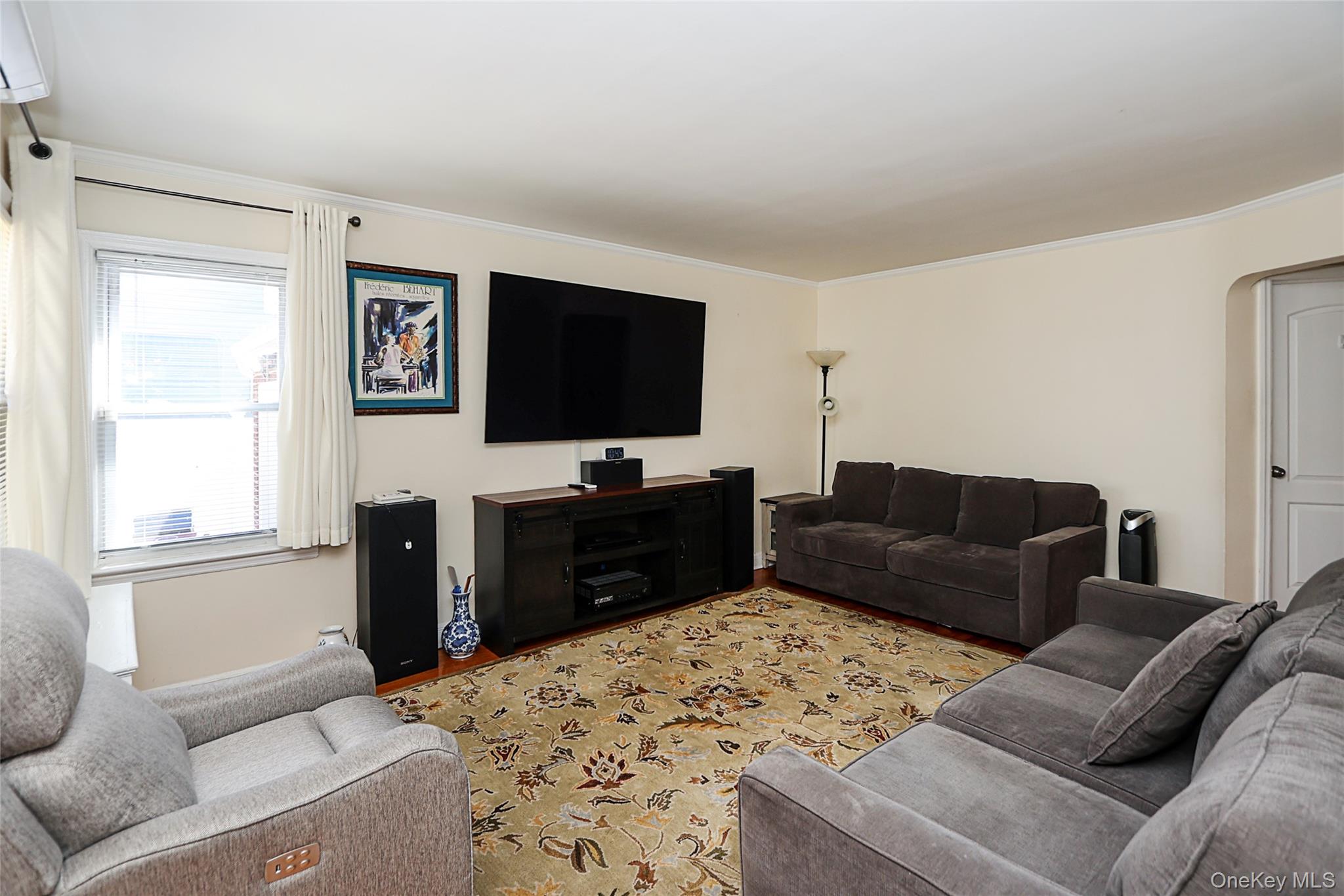 608 Terrace Place