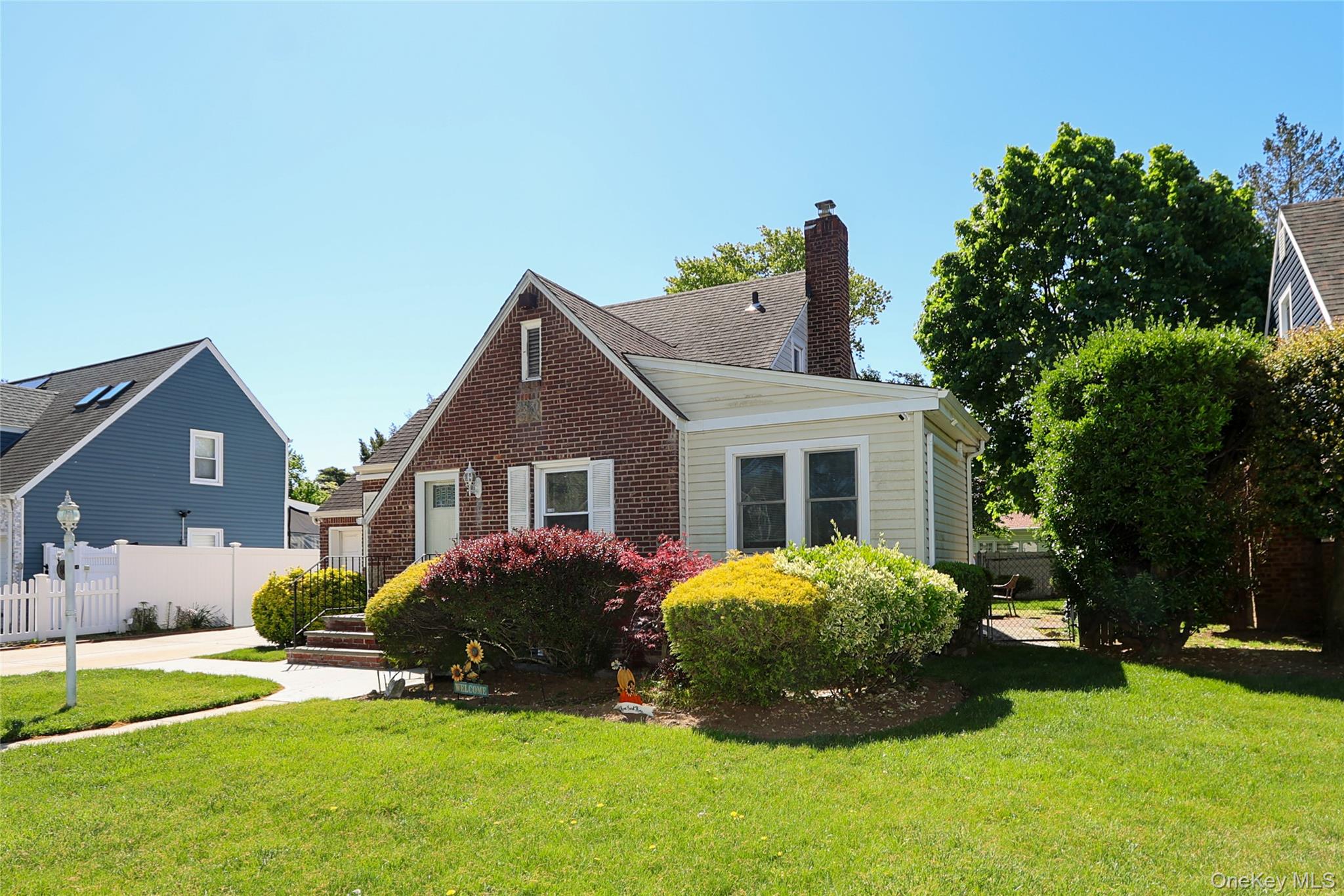 608 Terrace Place