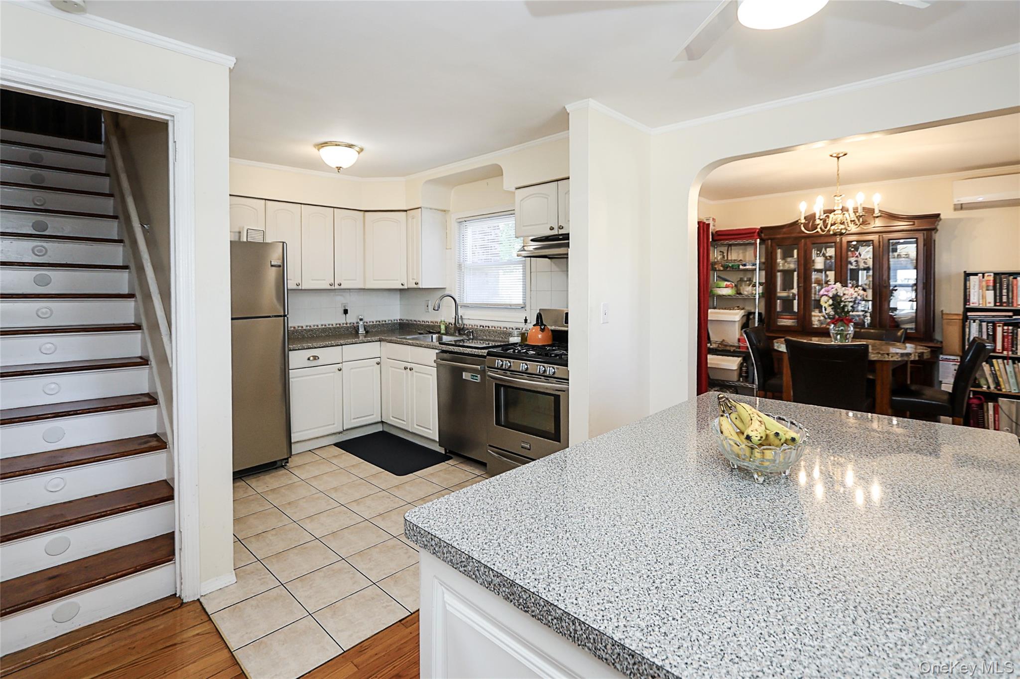 608 Terrace Place