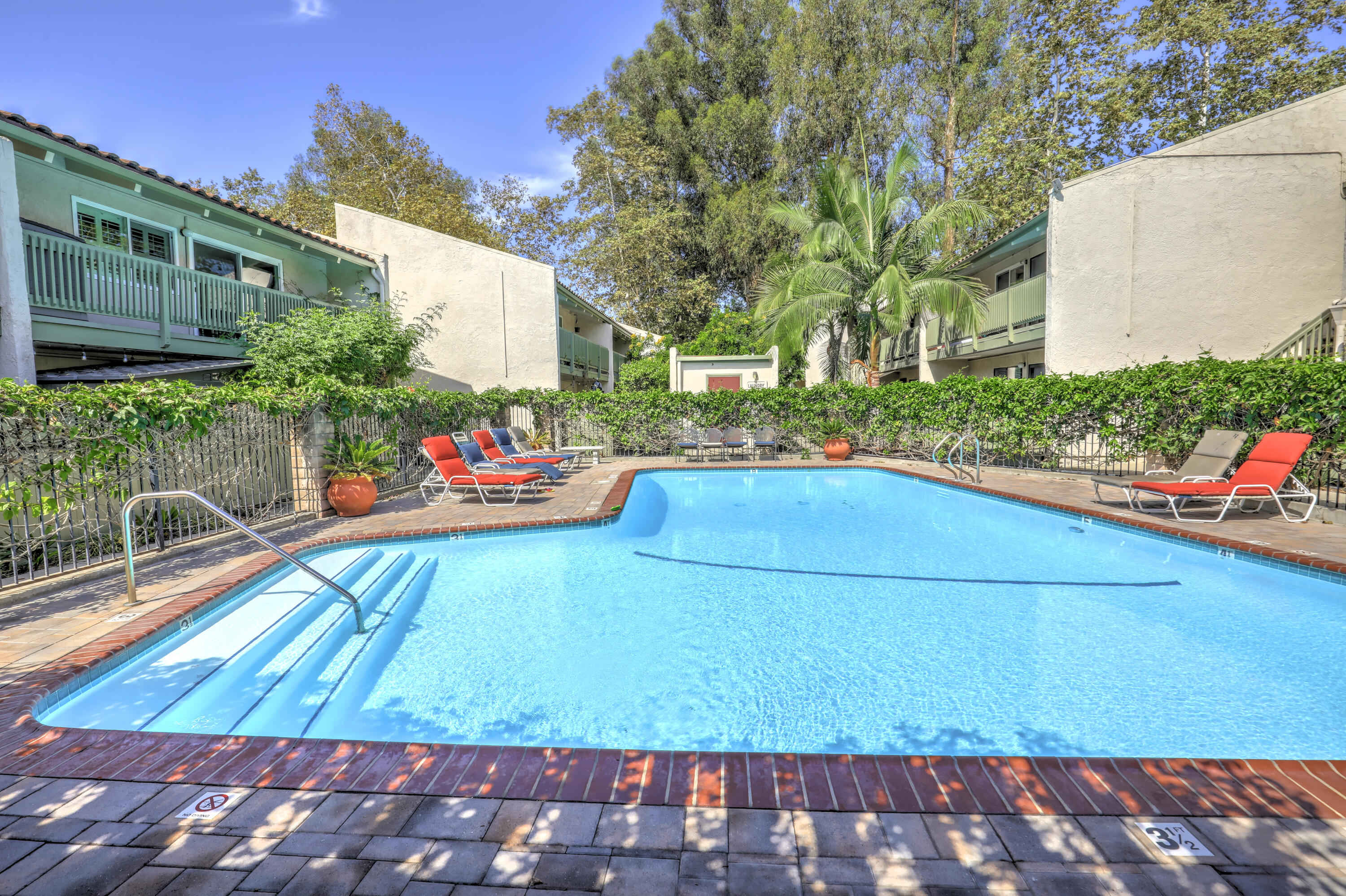 39 Dearborn Place Apt 93