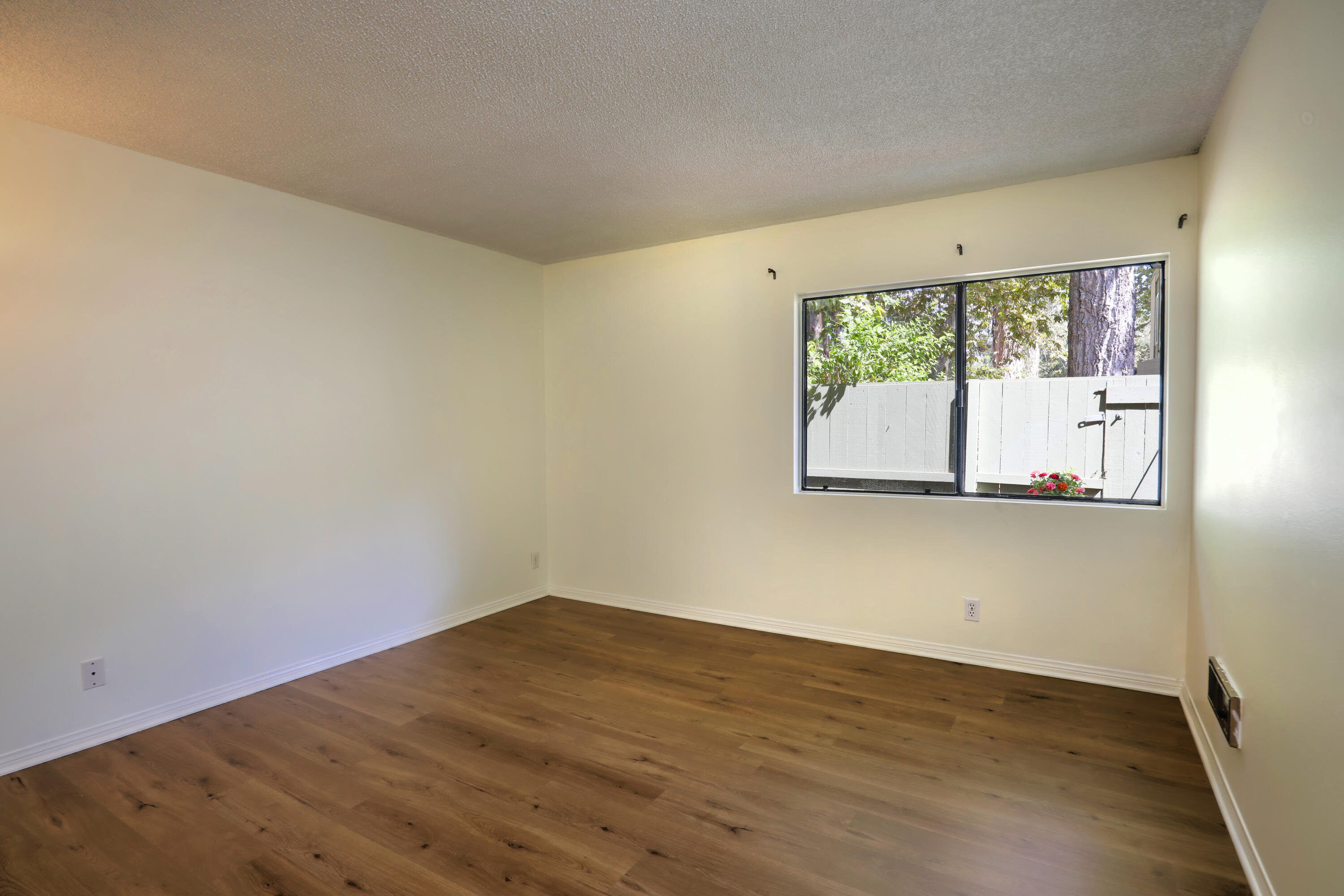 39 Dearborn Place Apt 93