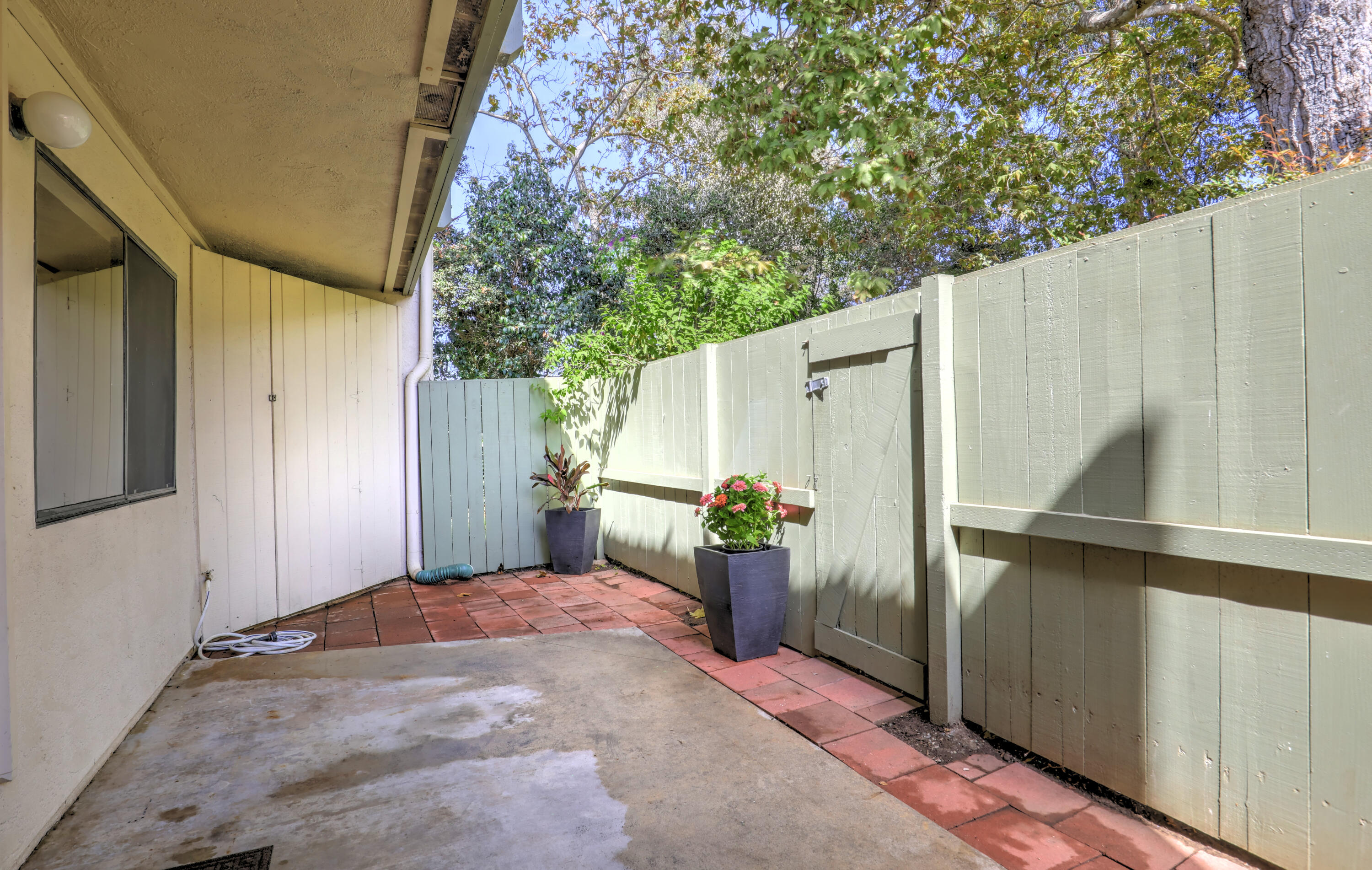 39 Dearborn Place Apt 93