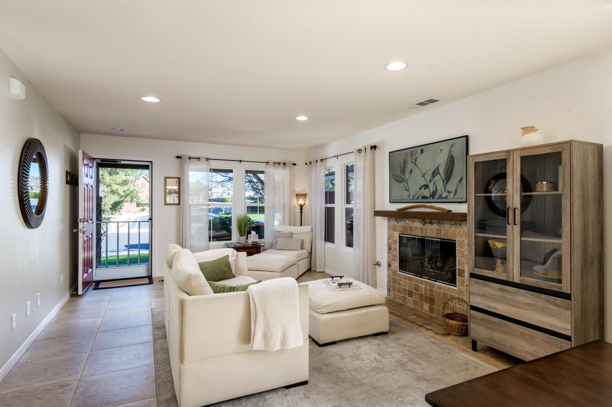 66 Valley Station Circle