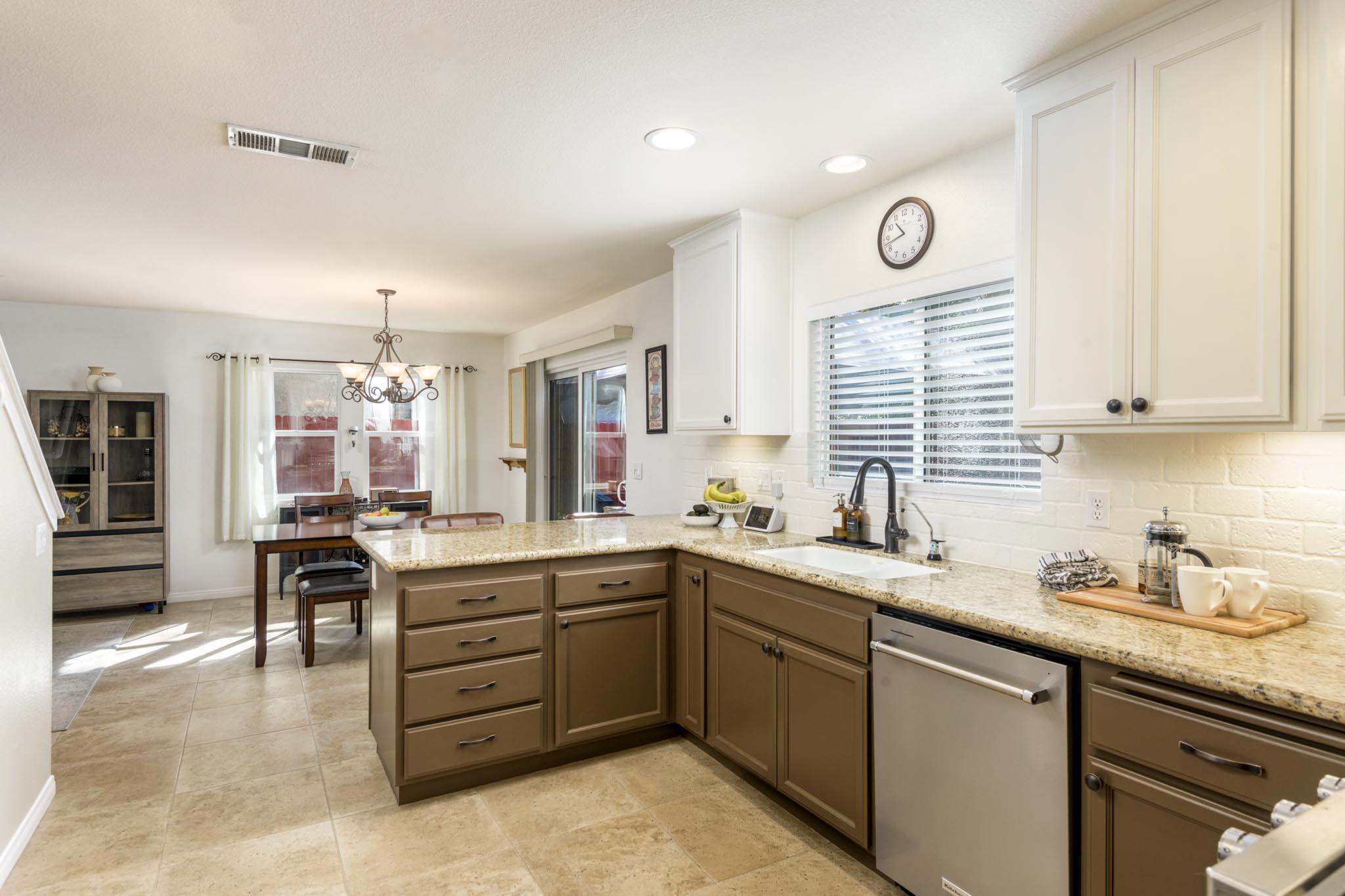 66 Valley Station Circle